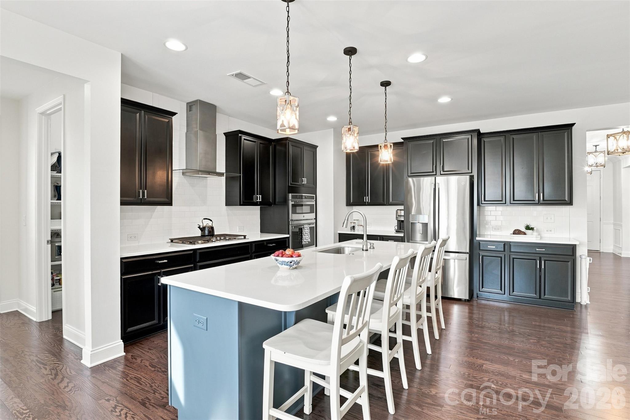 7041 Irongate Drive Property Photo 16