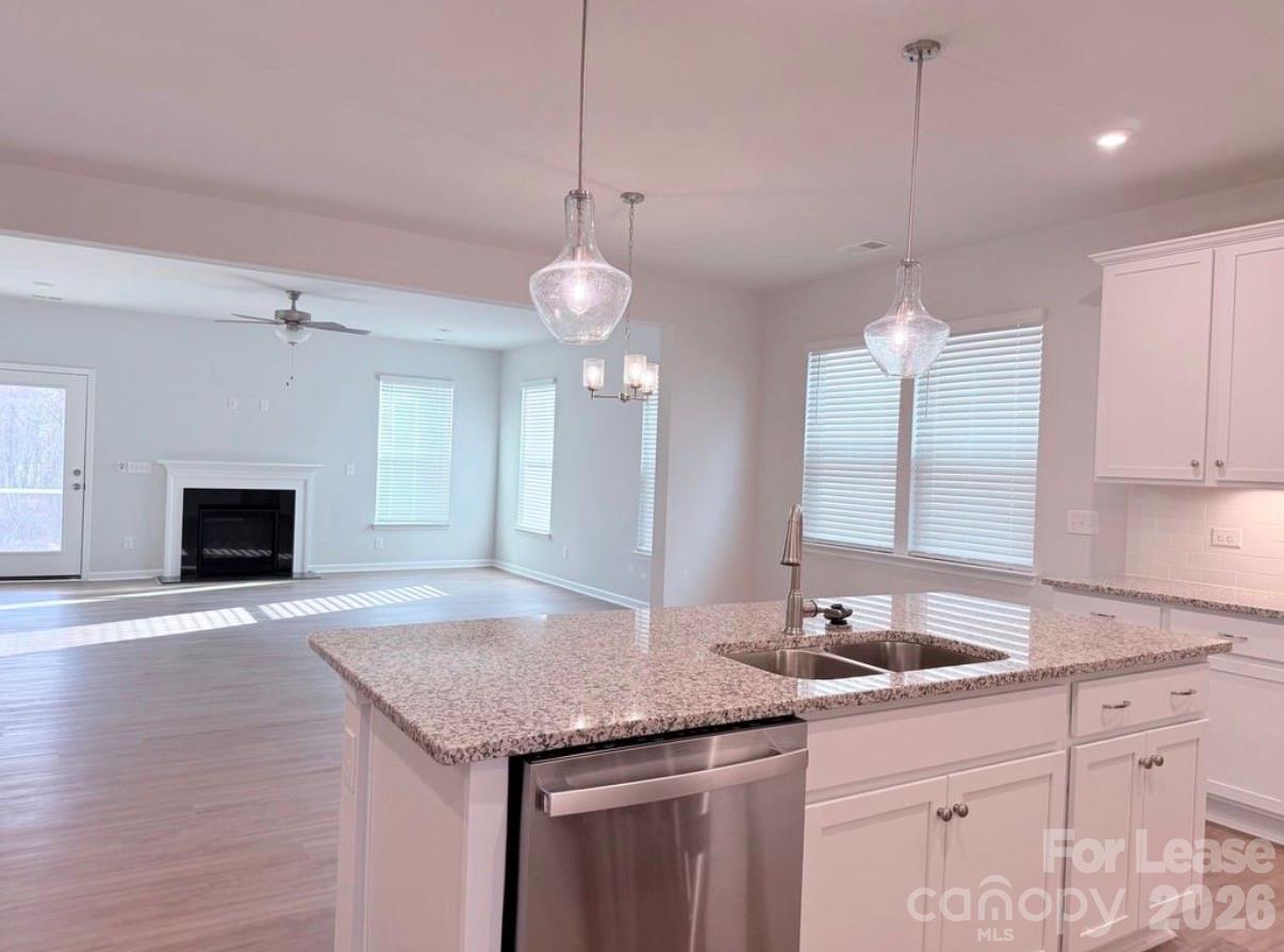 3240 Laurel Brook Drive Property Photo 8