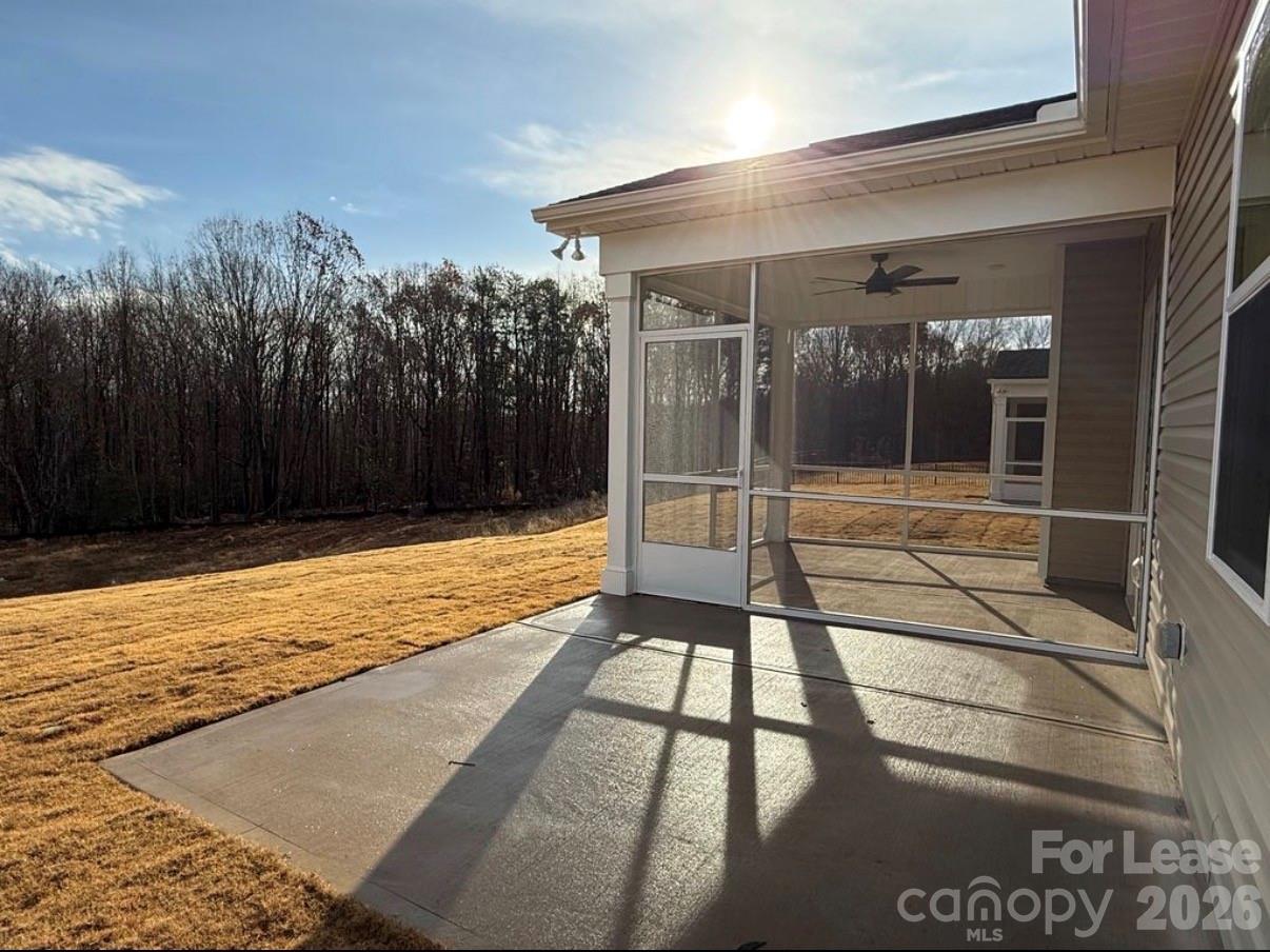 3240 Laurel Brook Drive Property Photo 28