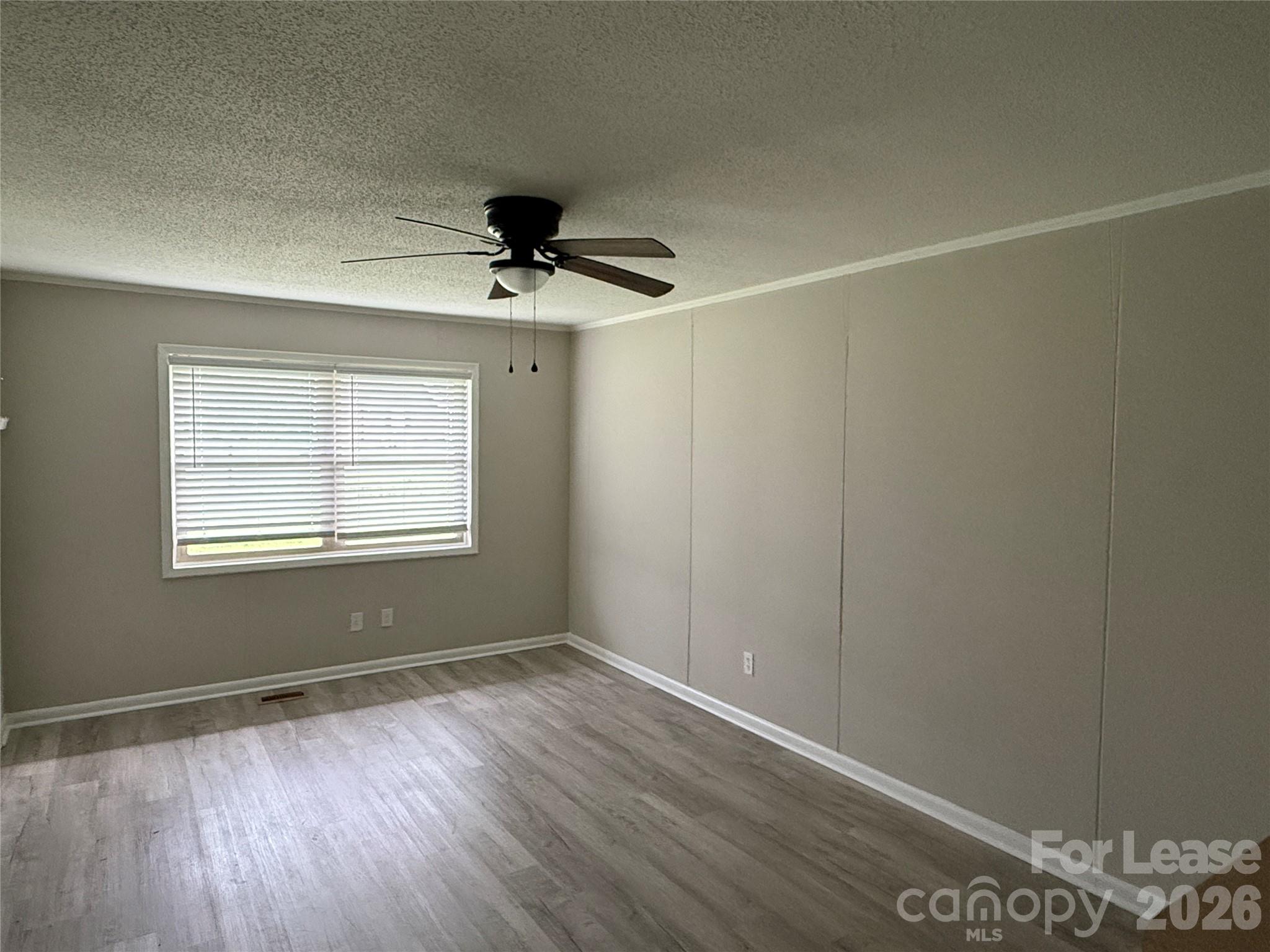1773 River Road Property Photo 2