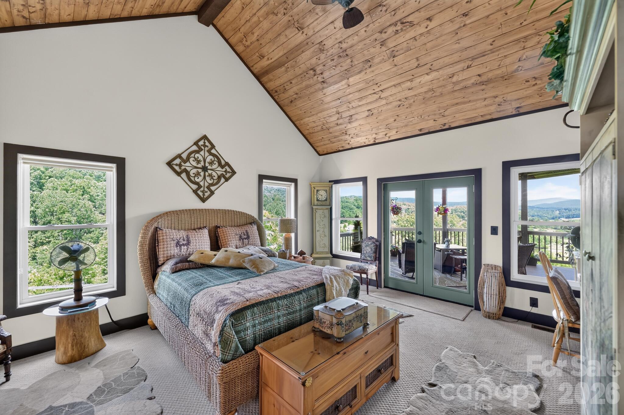 100 Brookstone Mountain Trail Property Photo 13