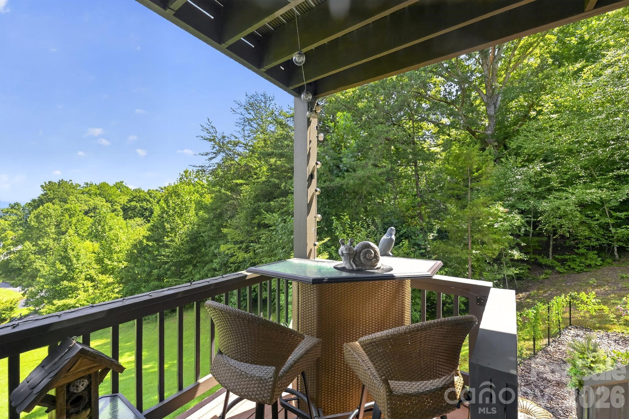 100 Brookstone Mountain Trail Property Photo 32