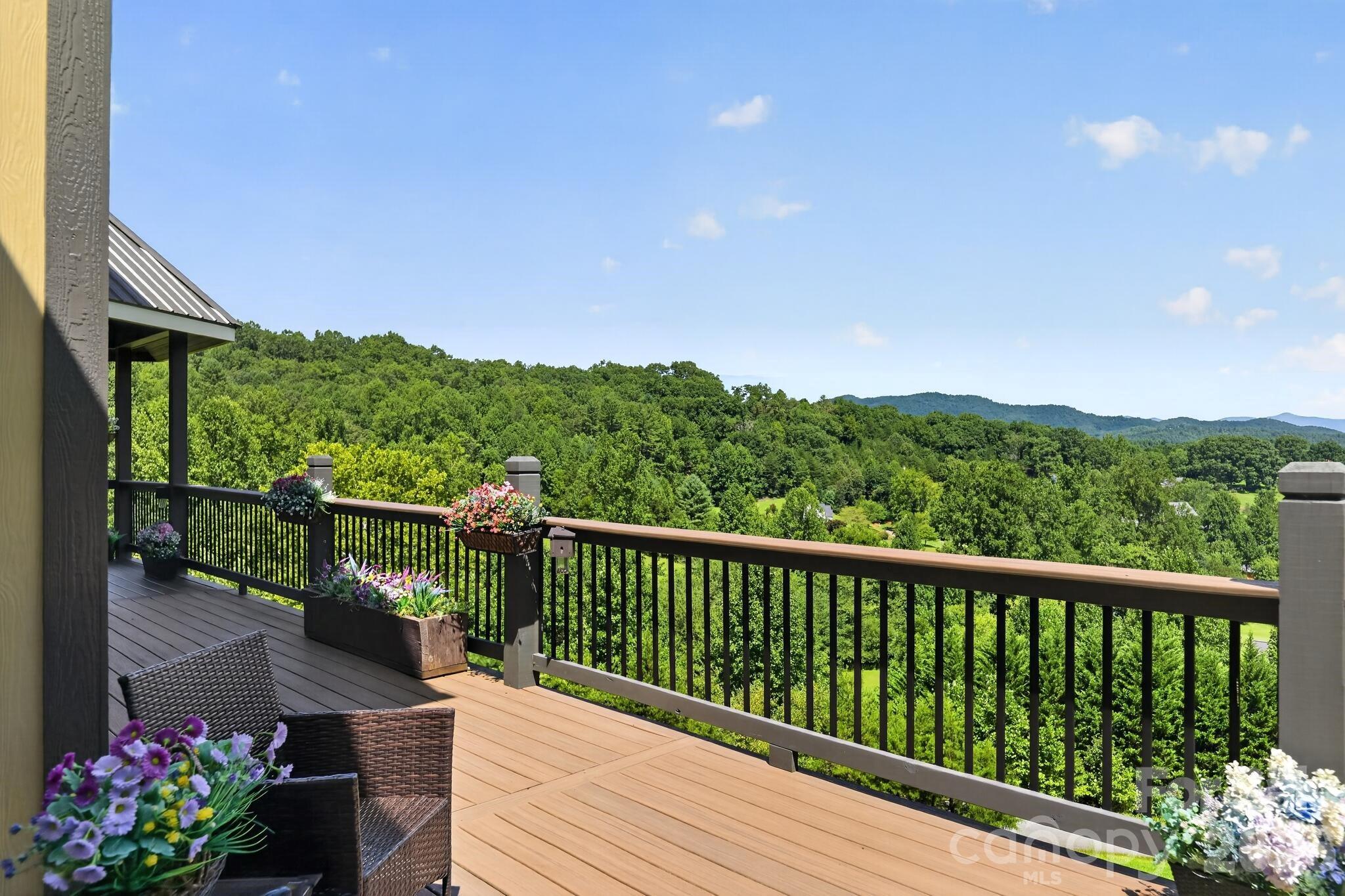 100 Brookstone Mountain Trail Property Photo 35