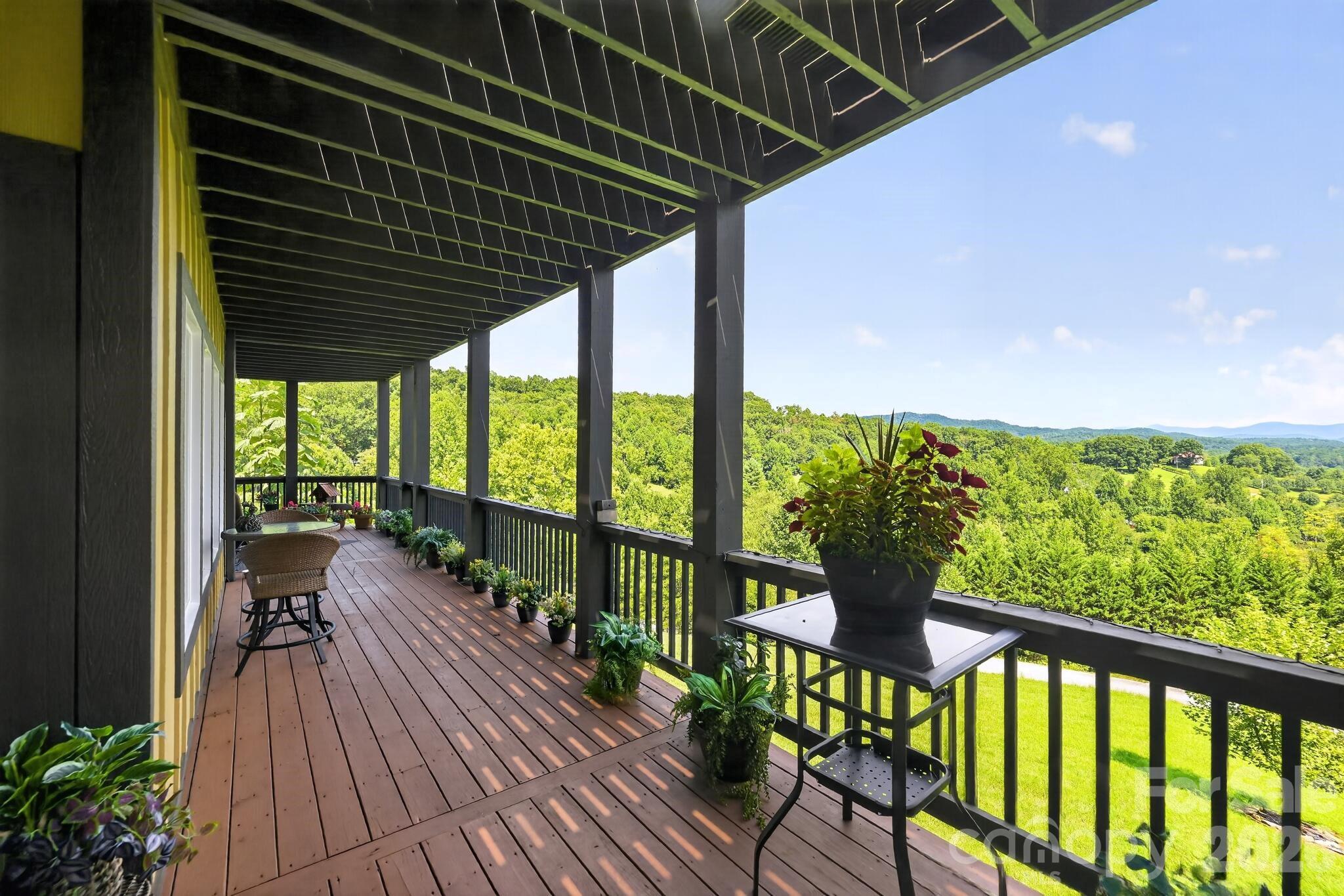 100 Brookstone Mountain Trail Property Photo 36