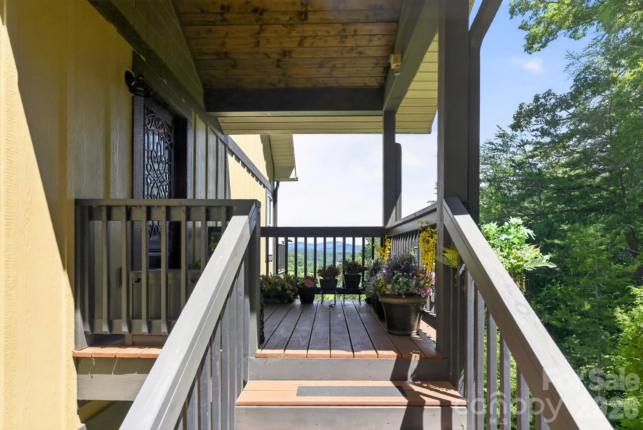 100 Brookstone Mountain Trail Property Photo 38