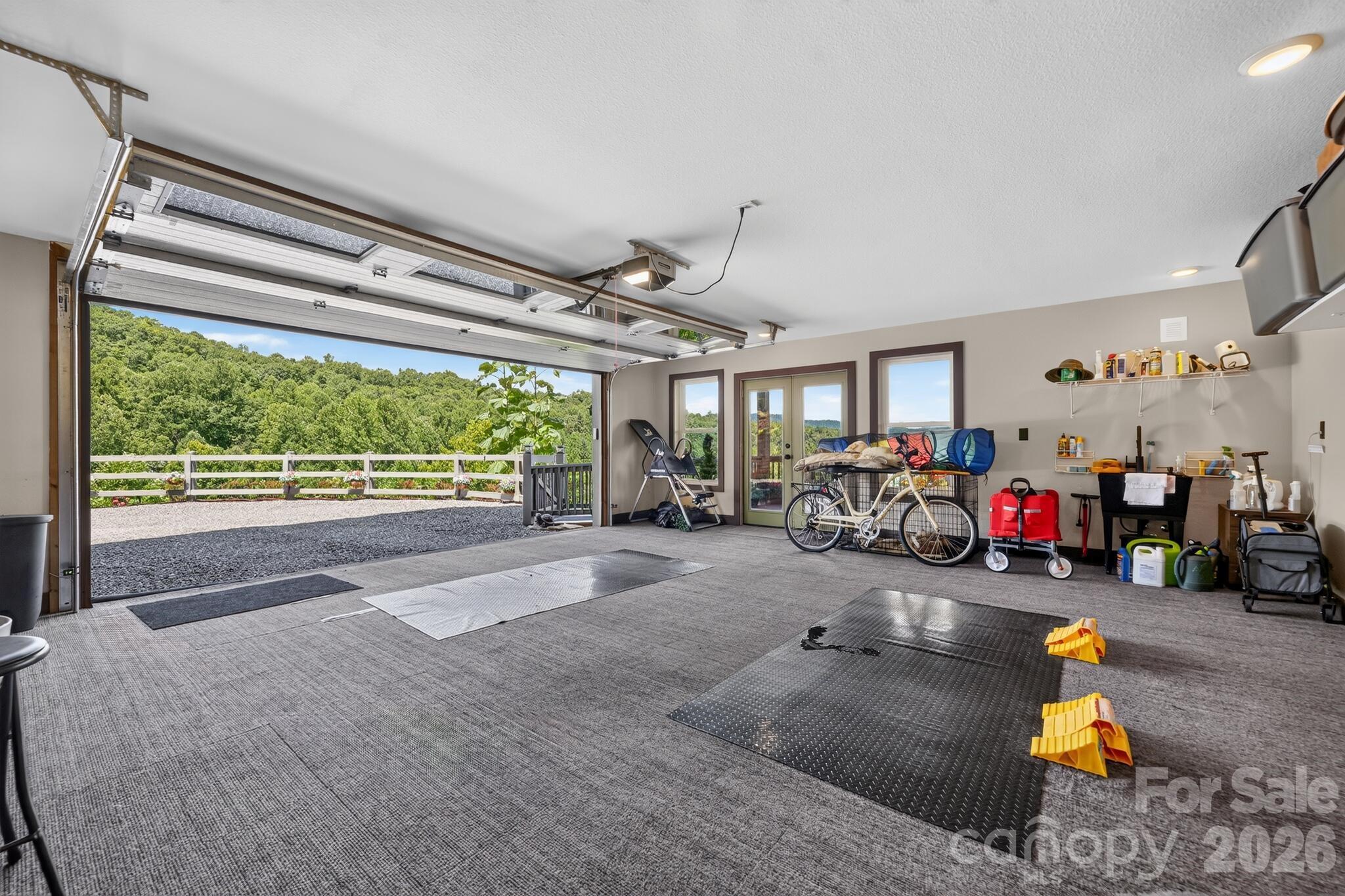 100 Brookstone Mountain Trail Property Photo 41