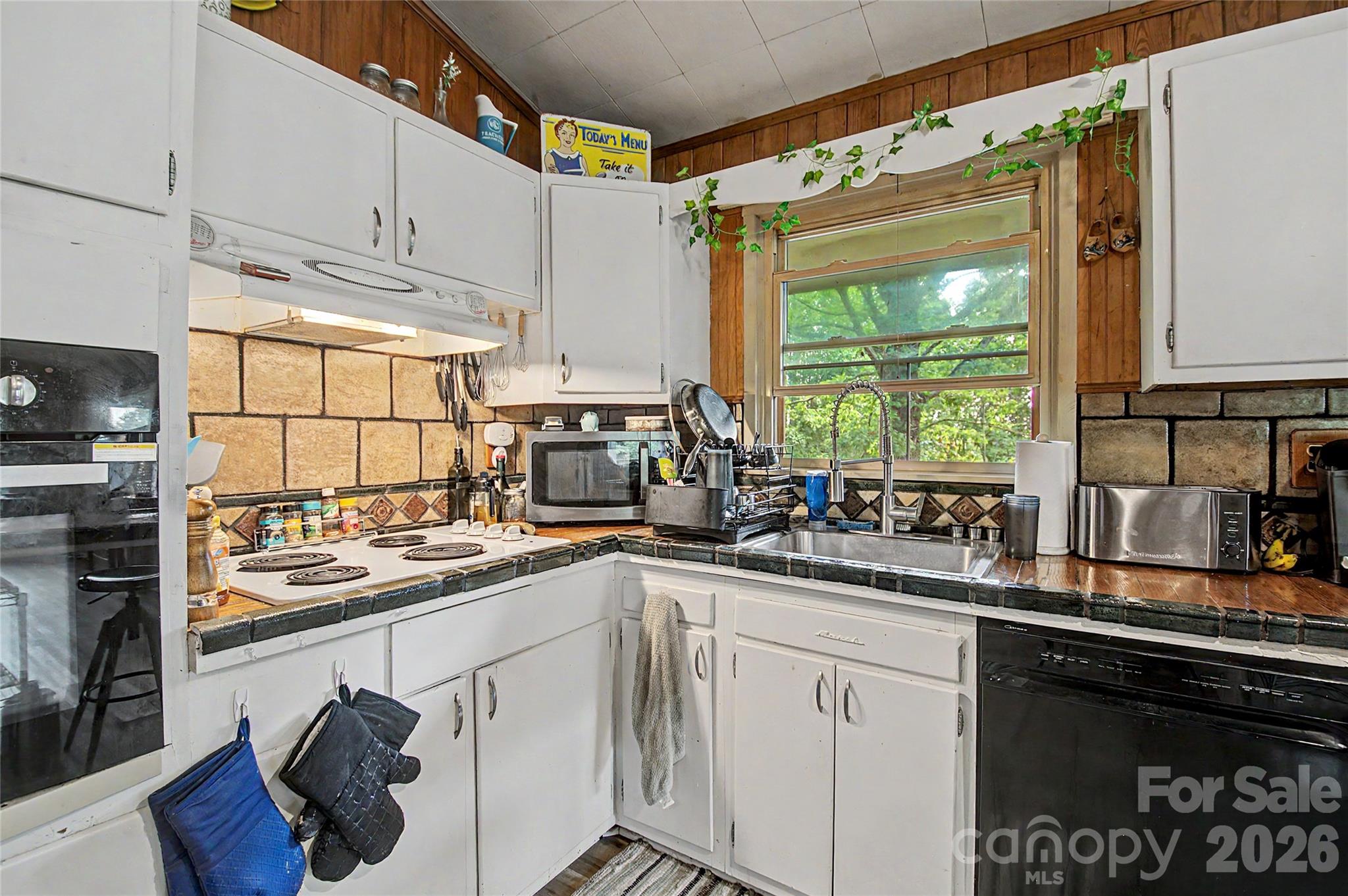 70 Dogwood Drive Property Photo 17