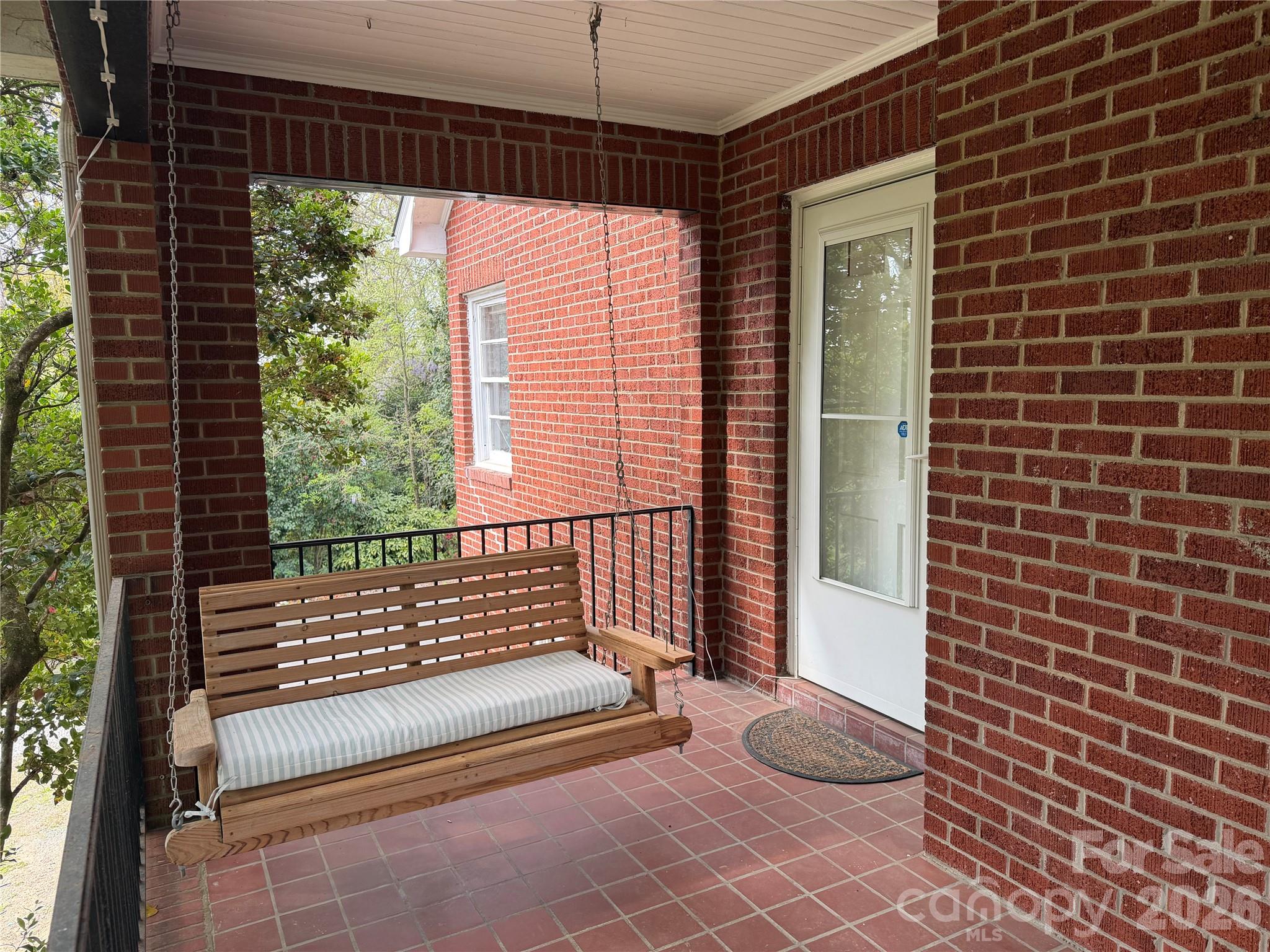 1631 Maple Avenue Property Photo 11