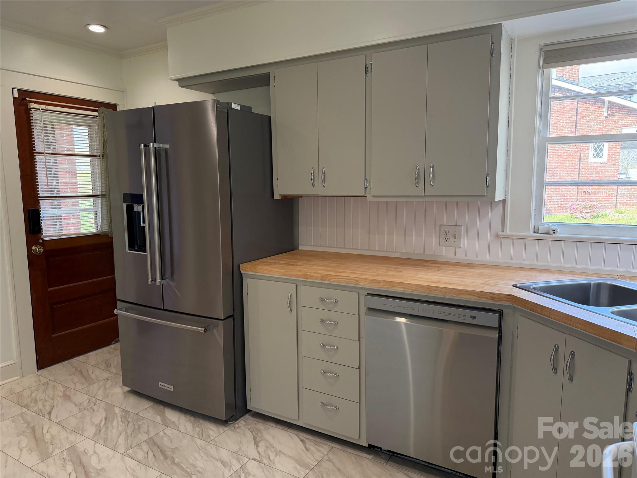1631 Maple Avenue Property Photo 21