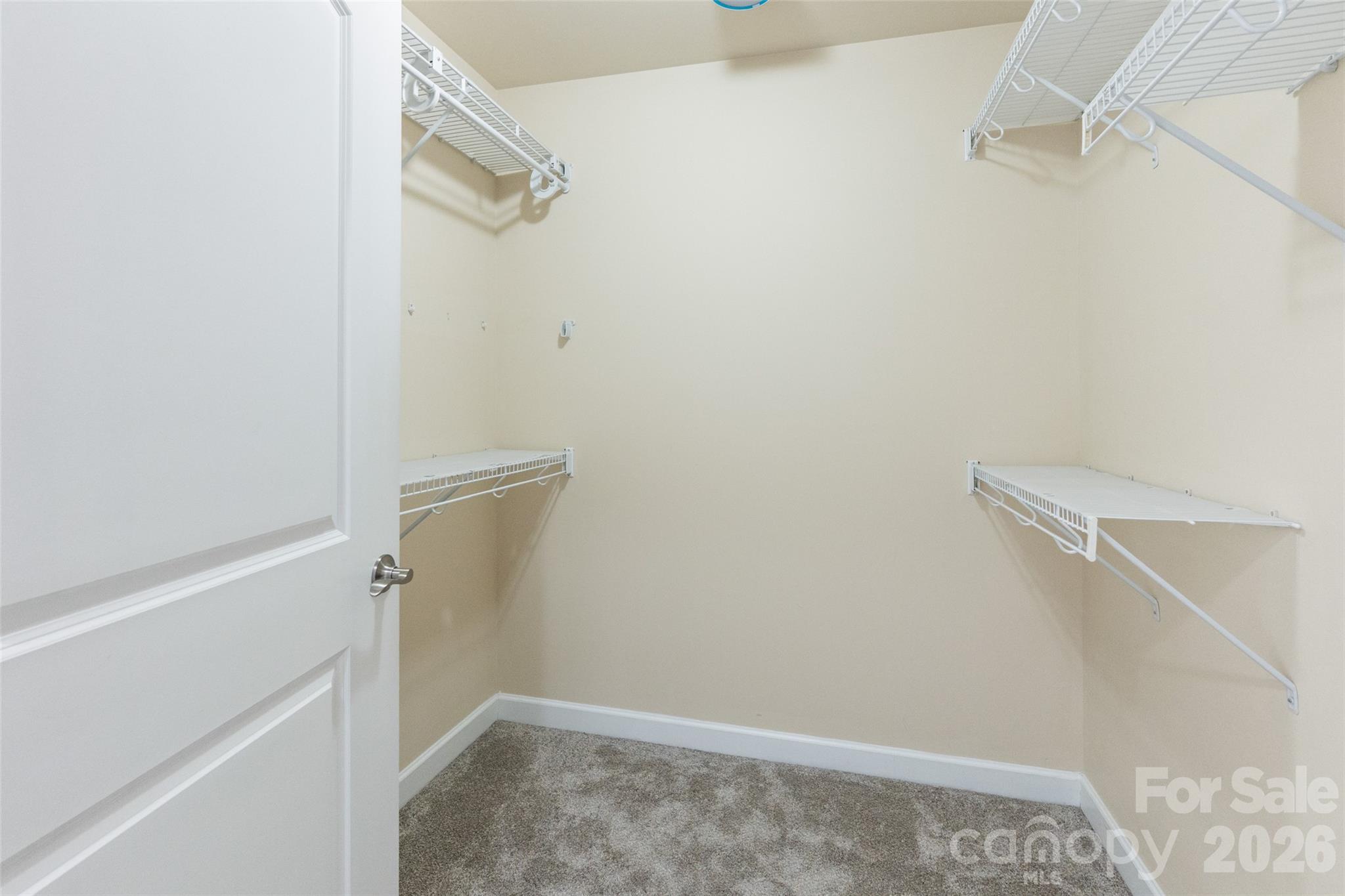 179 Lone Oak Circle Property Photo 20