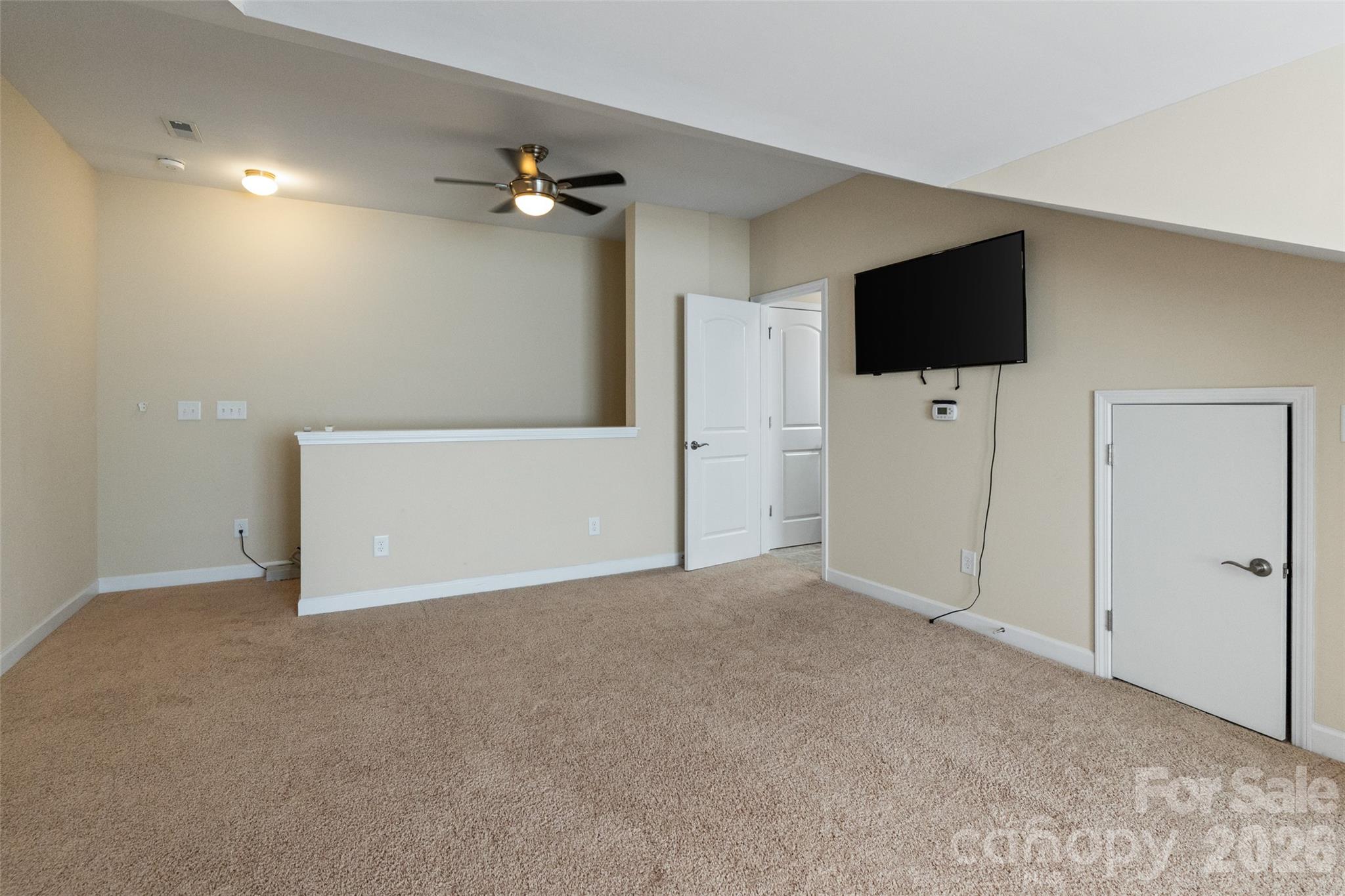 179 Lone Oak Circle Property Photo 31
