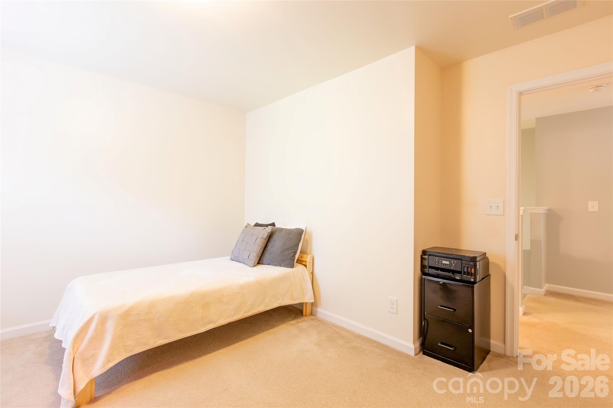 7532 W Berkeley Road Property Photo 26