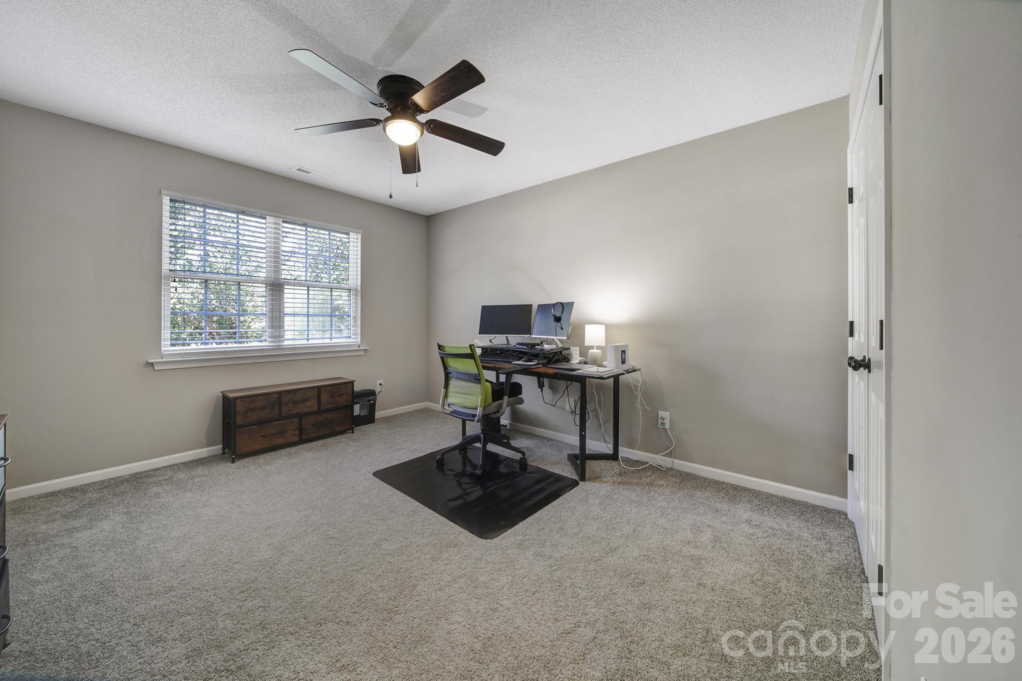 4004 River Falls Drive Property Photo 27