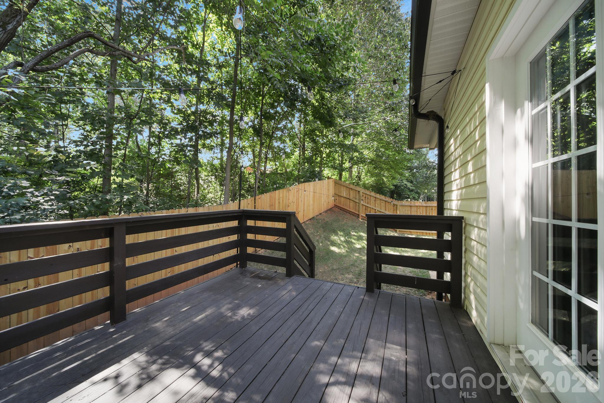 4004 River Falls Drive Property Photo 32
