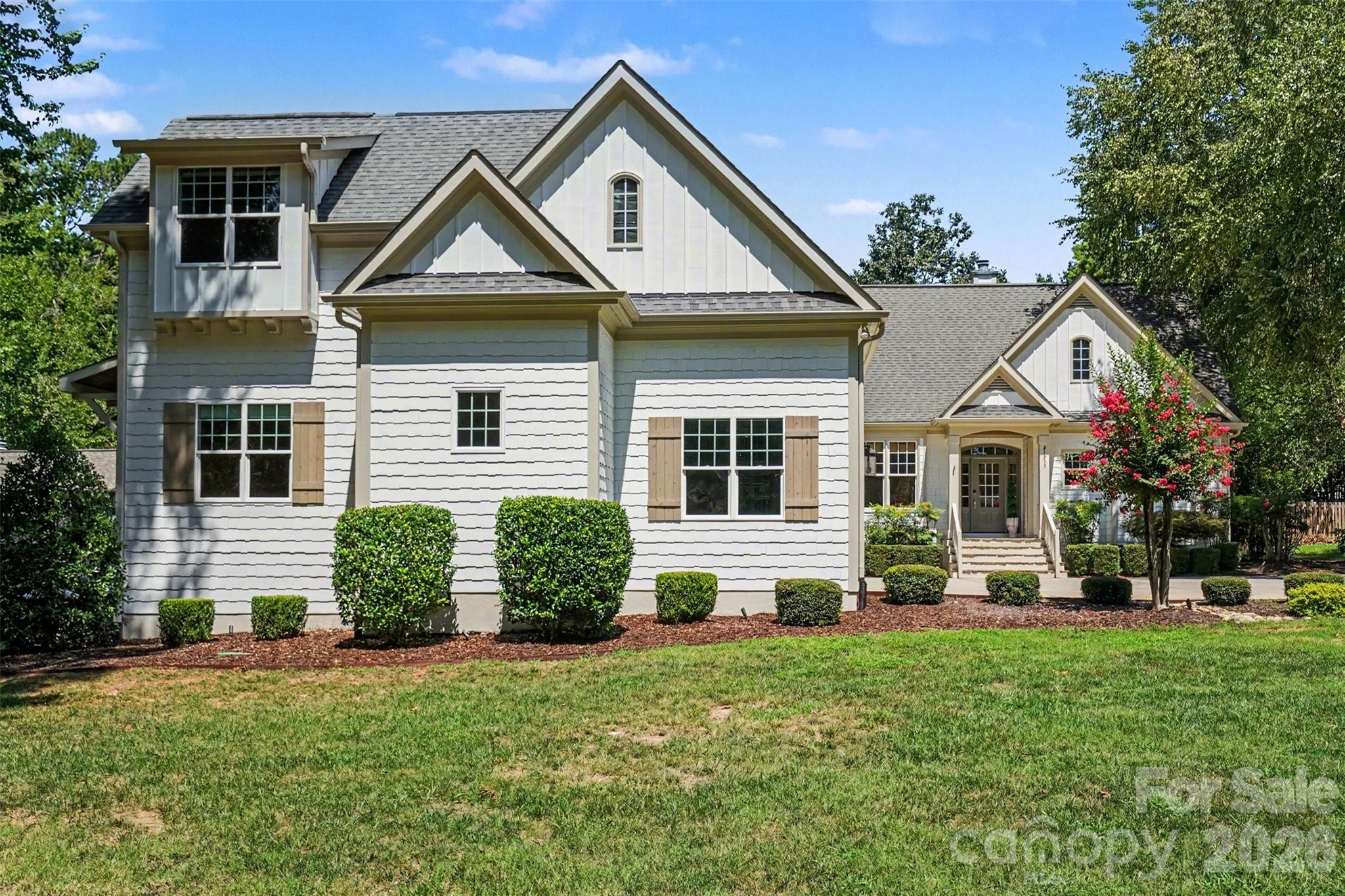 21253 Sandy Cove Road Property Photo 1