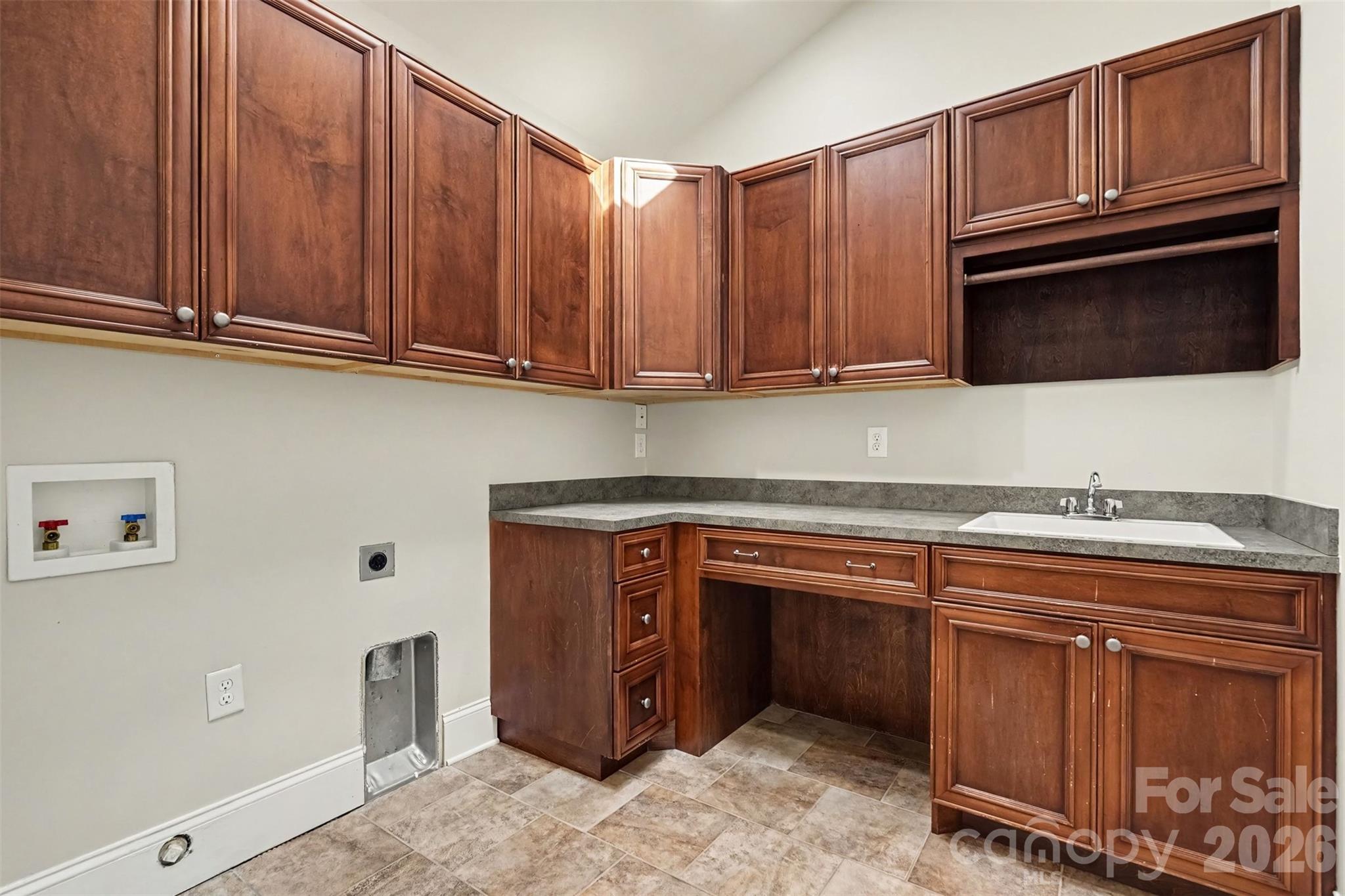 21253 Sandy Cove Road Property Photo 22