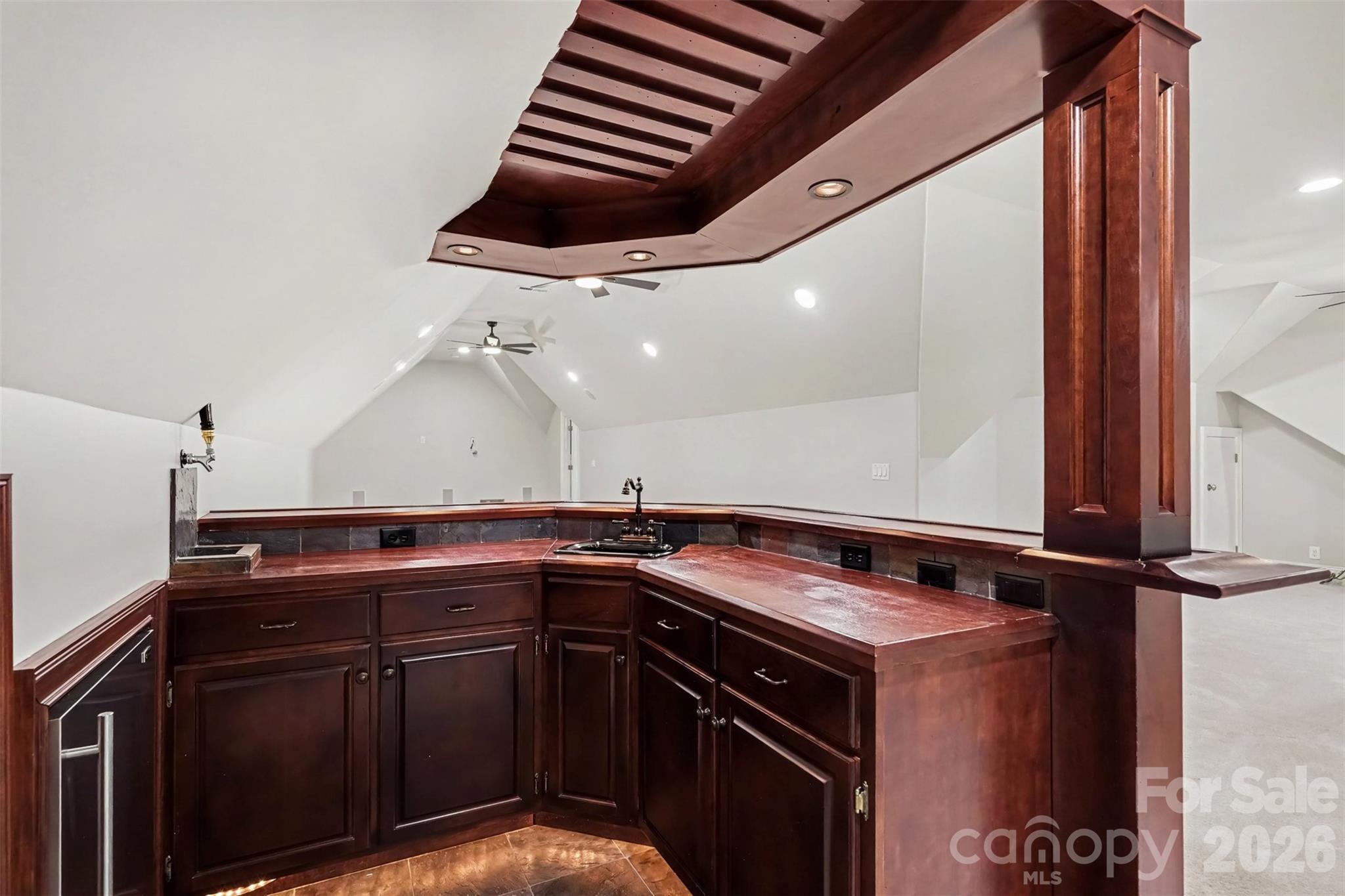 21253 Sandy Cove Road Property Photo 25