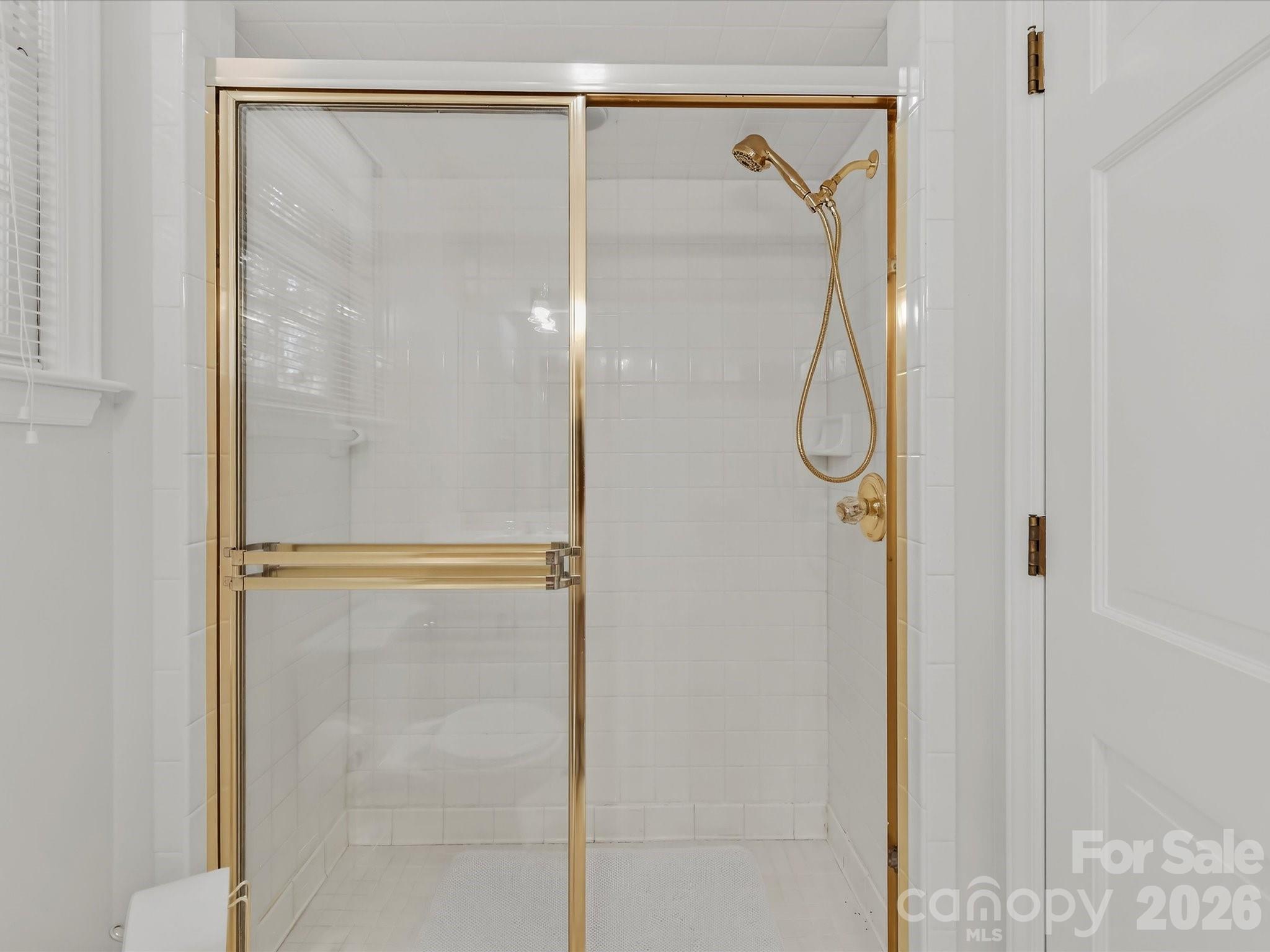 2646 Rolling Hills Drive Property Photo 16