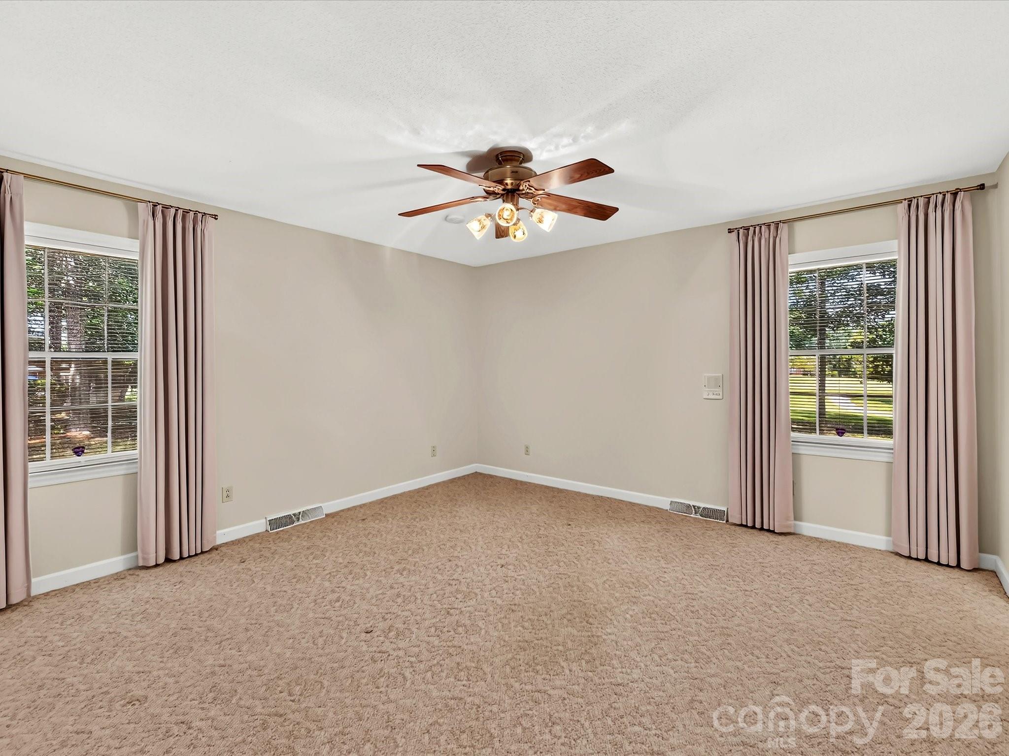 2646 Rolling Hills Drive Property Photo 18