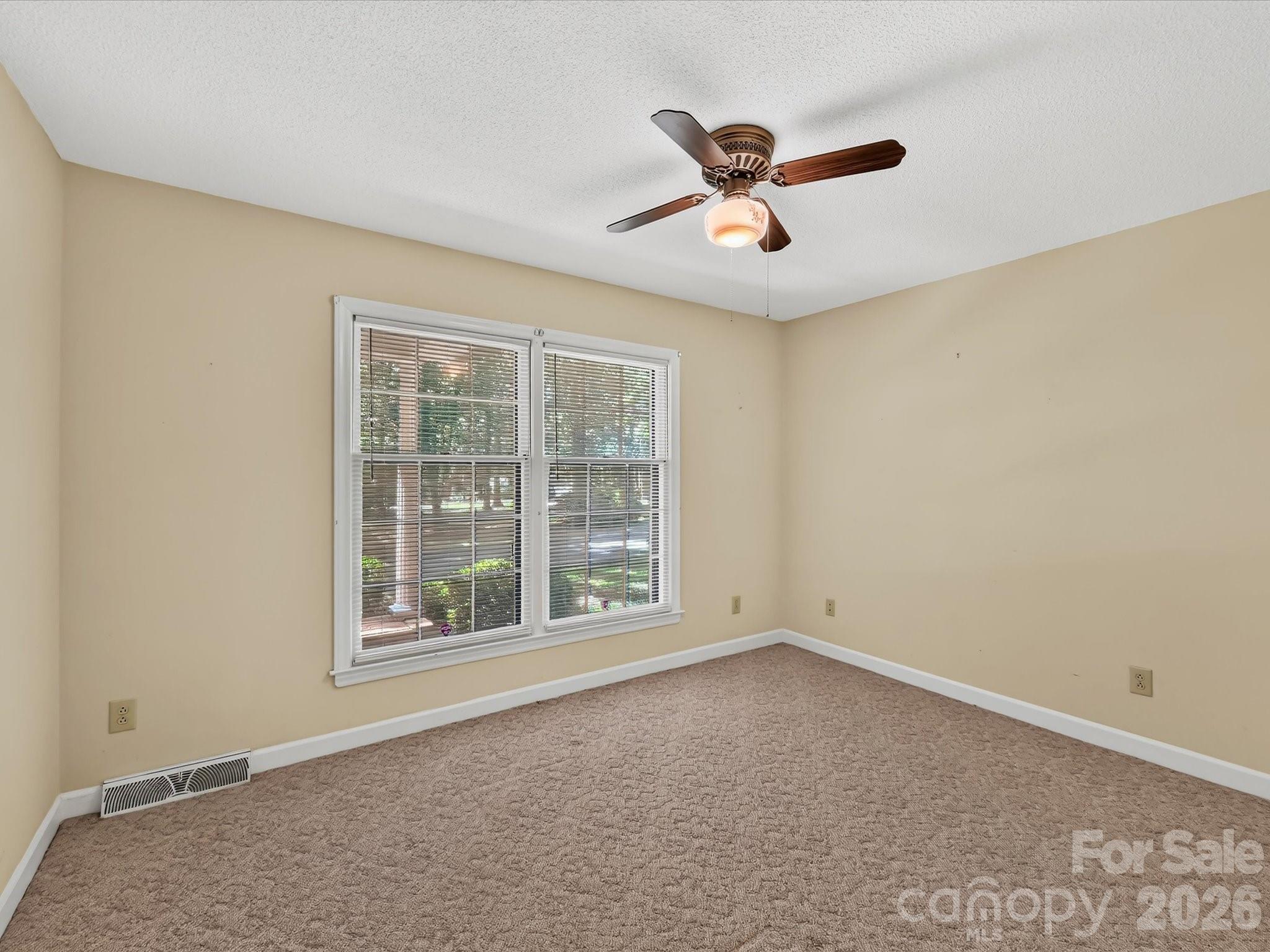 2646 Rolling Hills Drive Property Photo 22