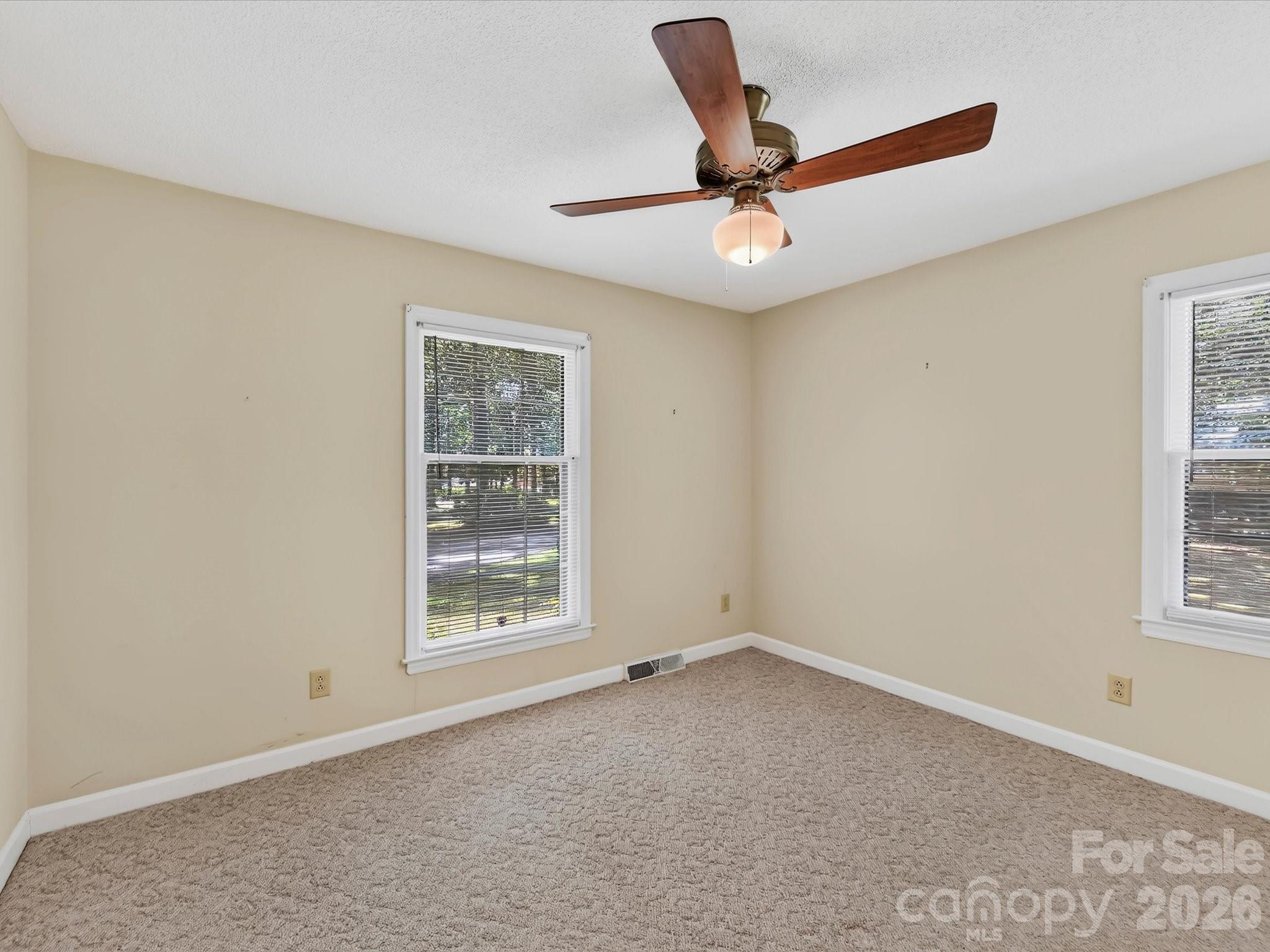 2646 Rolling Hills Drive Property Photo 26