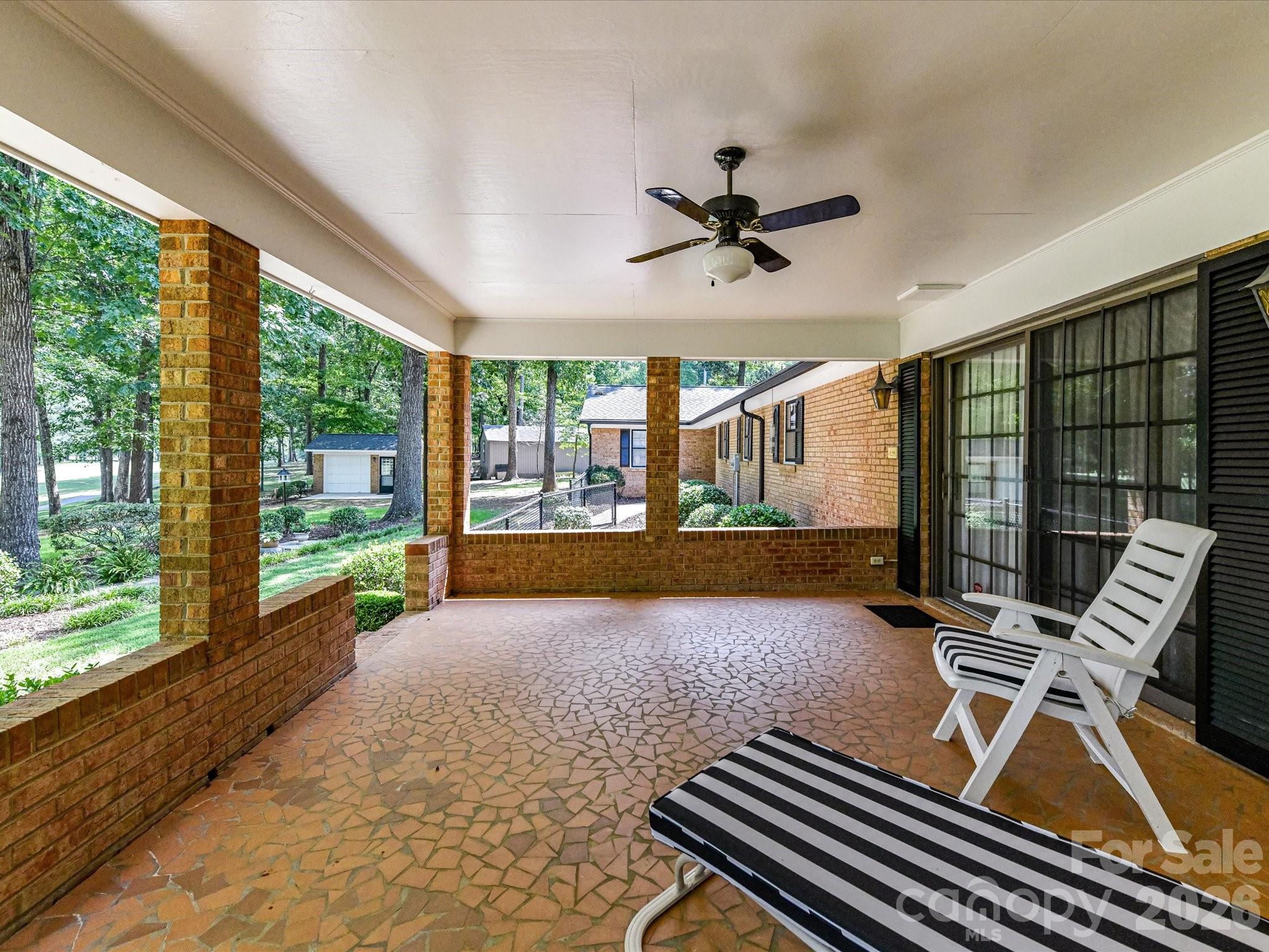 2646 Rolling Hills Drive Property Photo 30