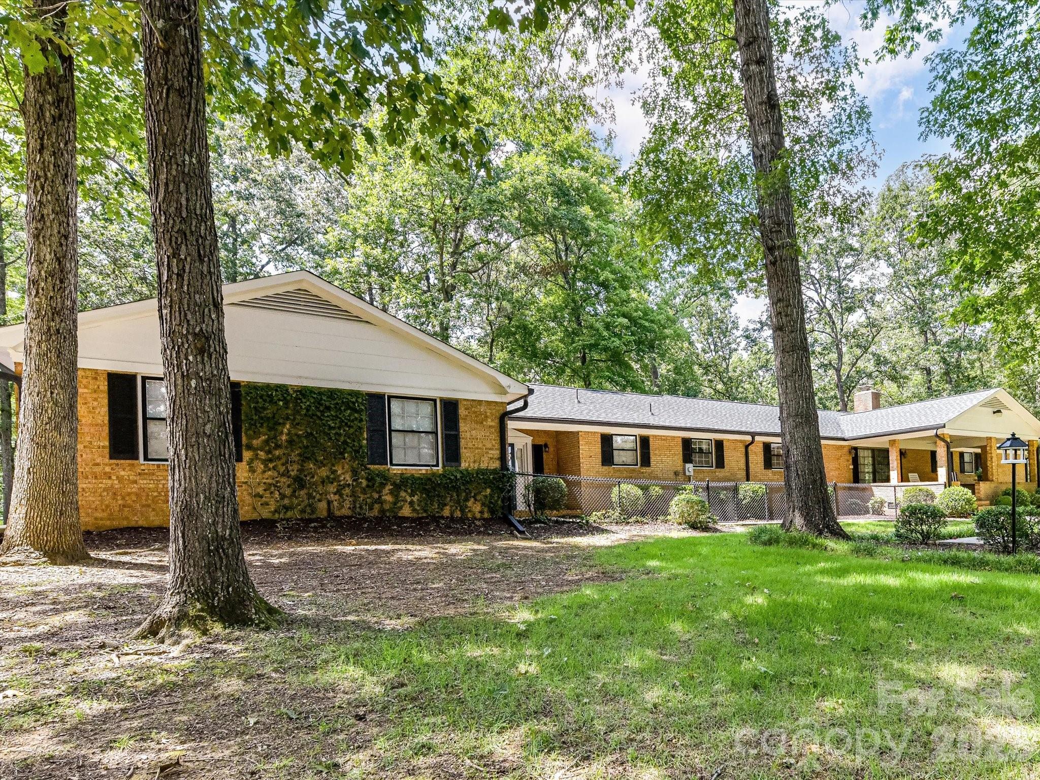 2646 Rolling Hills Drive Property Photo 33