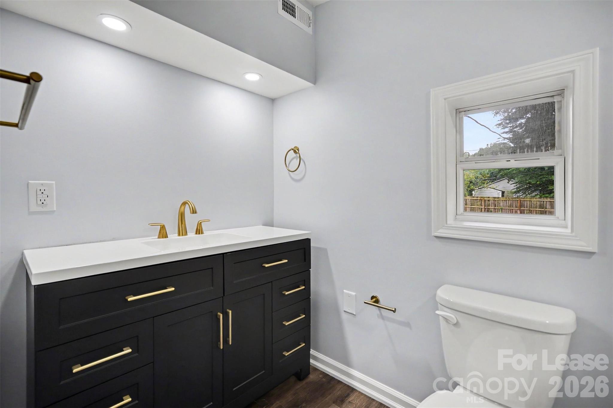 841 Mcarthur Avenue Property Photo 12