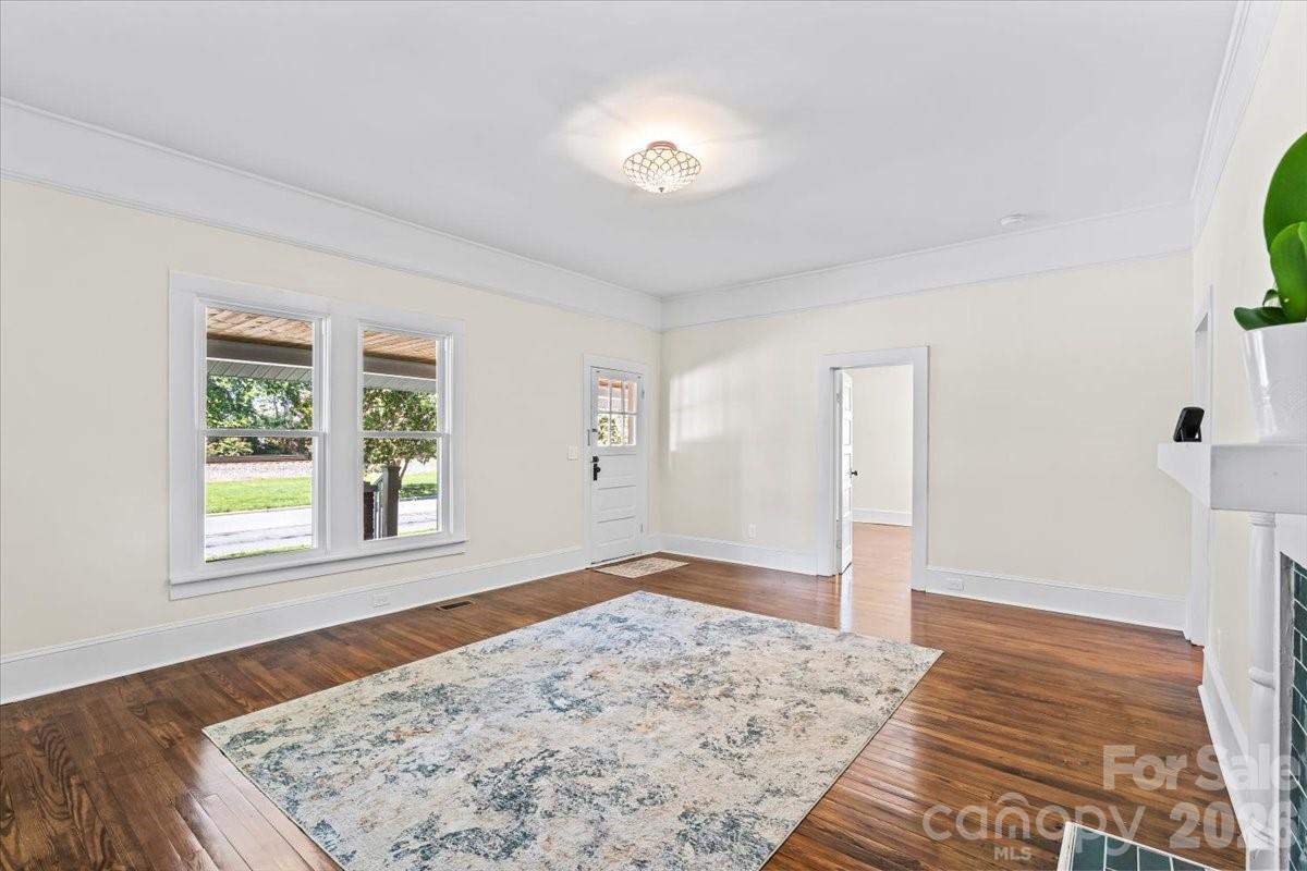 317 S Ridge Avenue Property Photo 7
