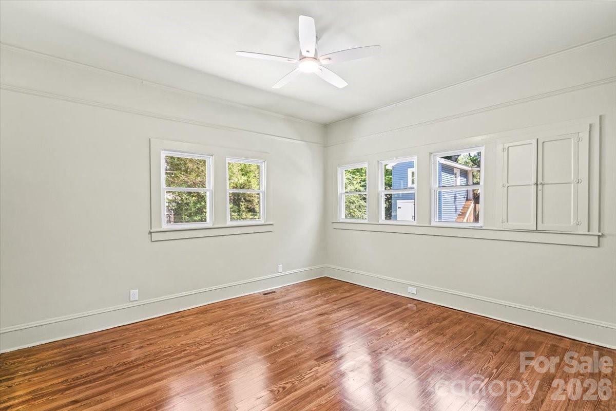 317 S Ridge Avenue Property Photo 18