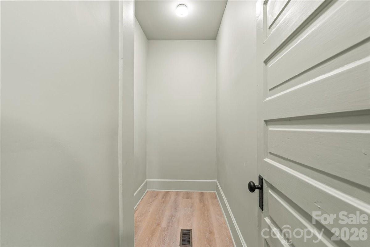 317 S Ridge Avenue Property Photo 20