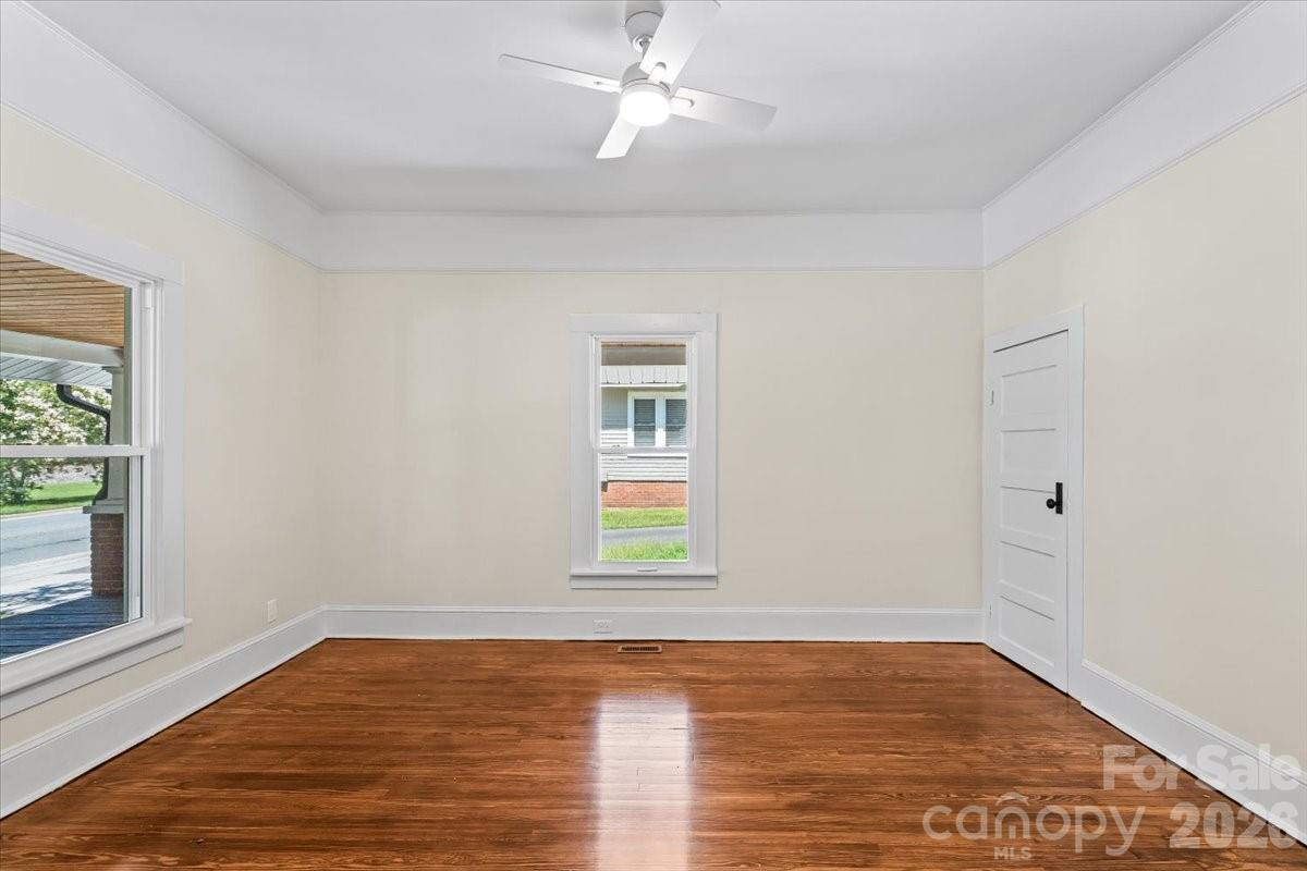 317 S Ridge Avenue Property Photo 24