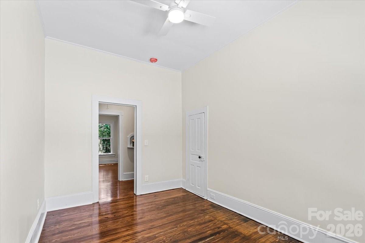 317 S Ridge Avenue Property Photo 31