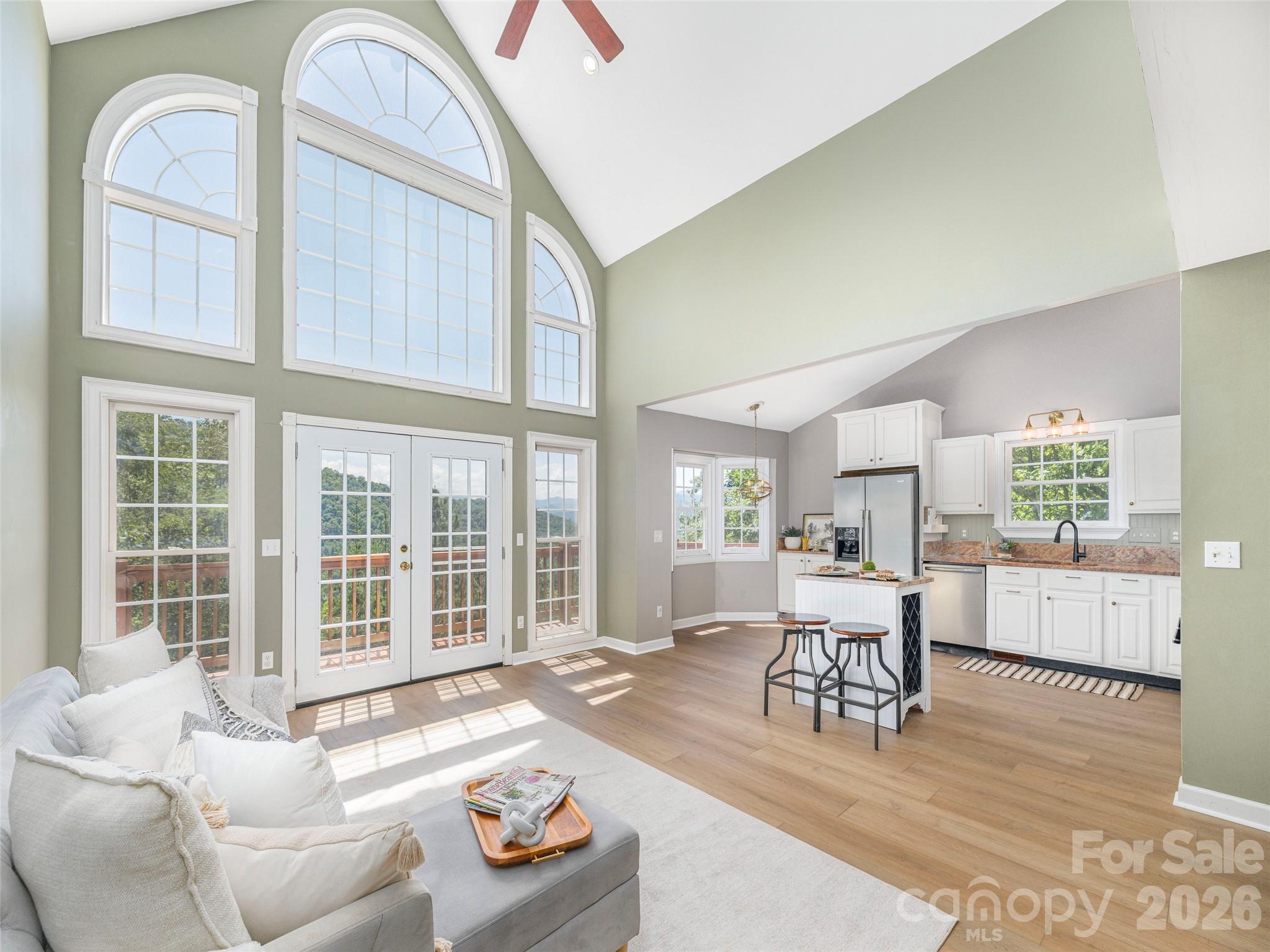 499 Match Point Property Photo 4