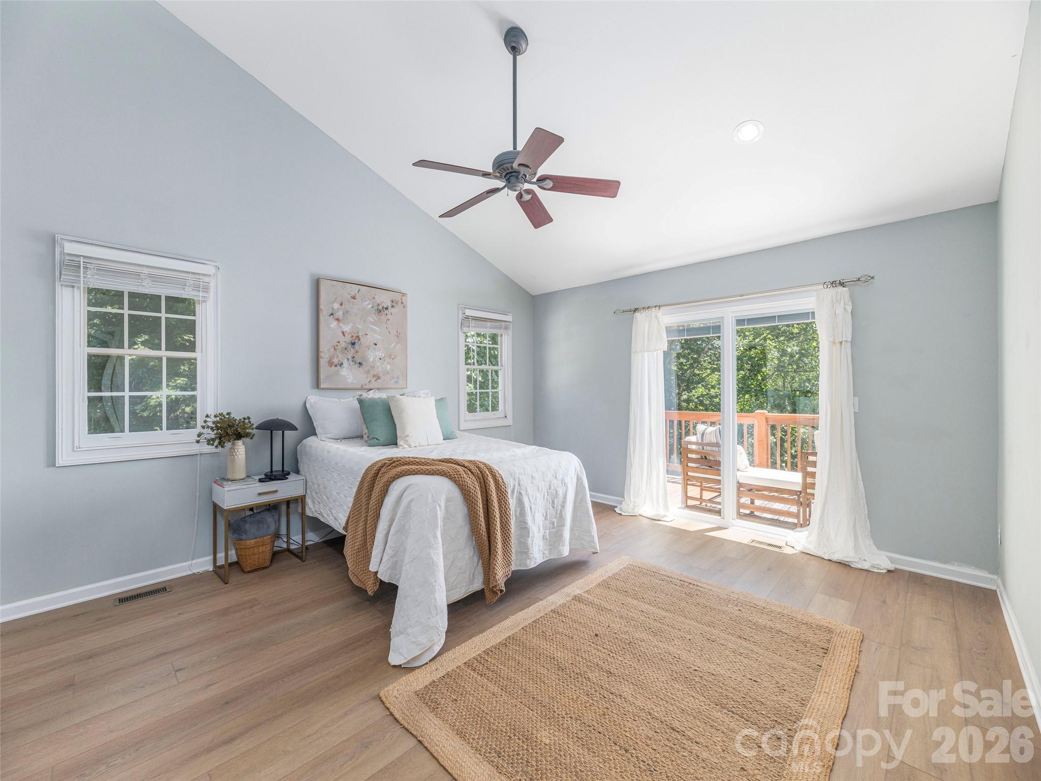 499 Match Point Property Photo 16