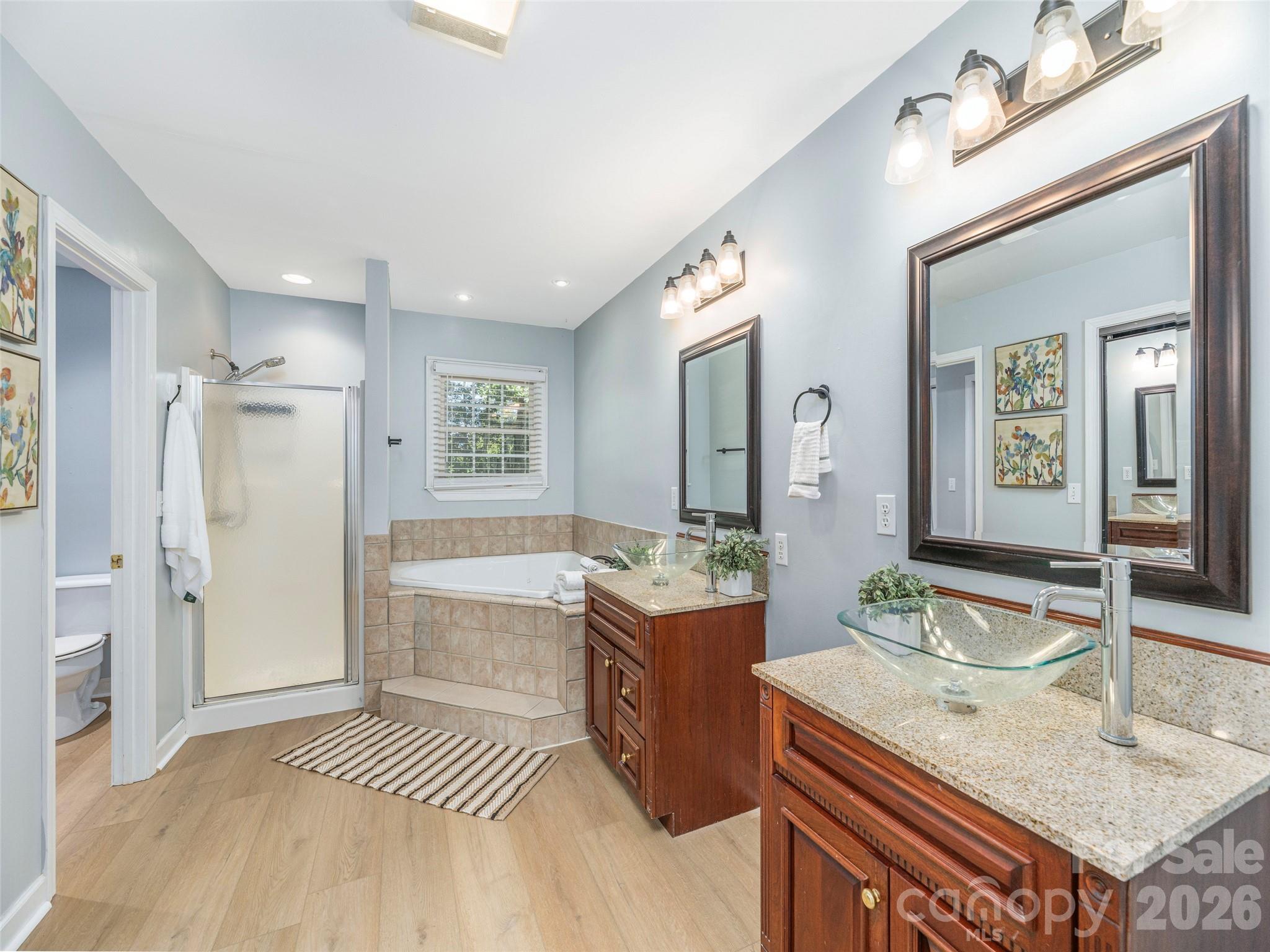 499 Match Point Property Photo 18