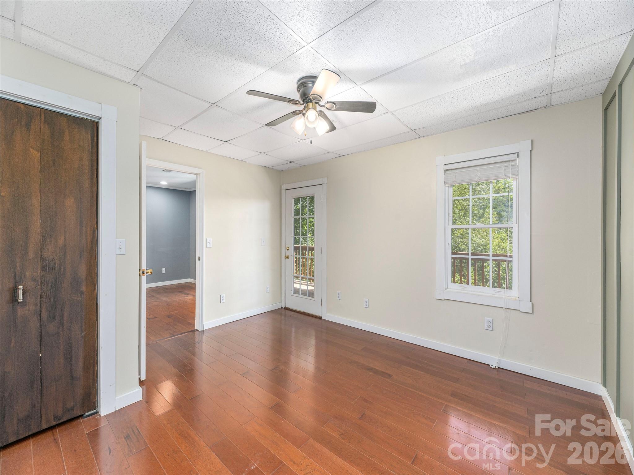 499 Match Point Property Photo 31