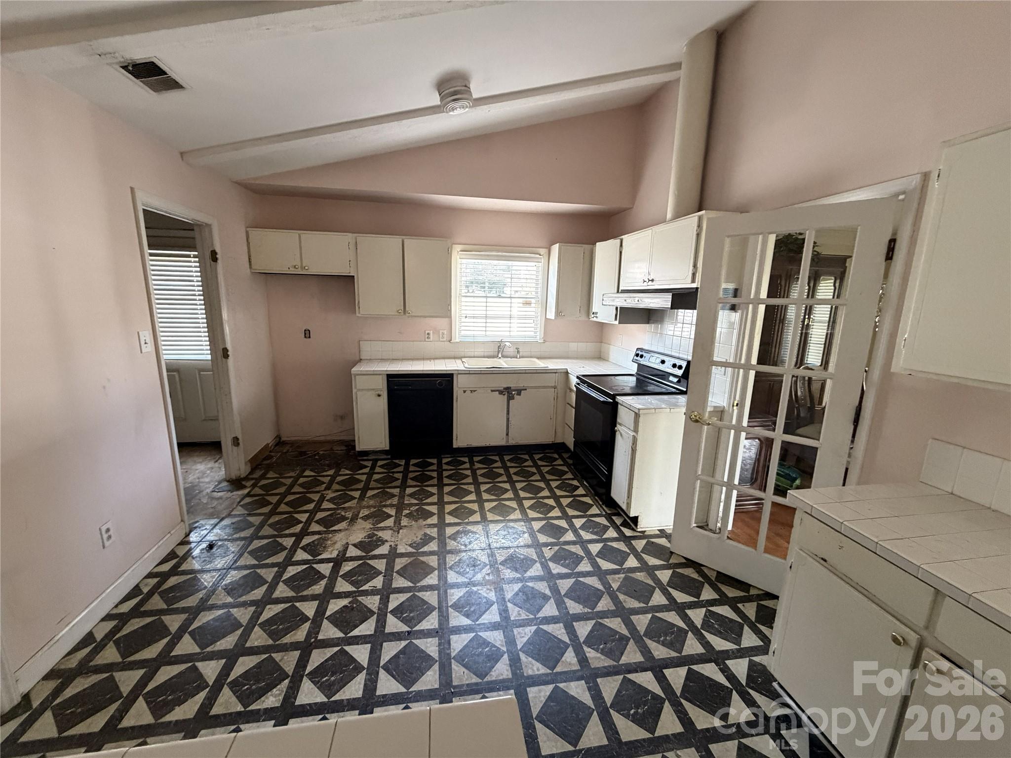 4417217 Property Photo 11