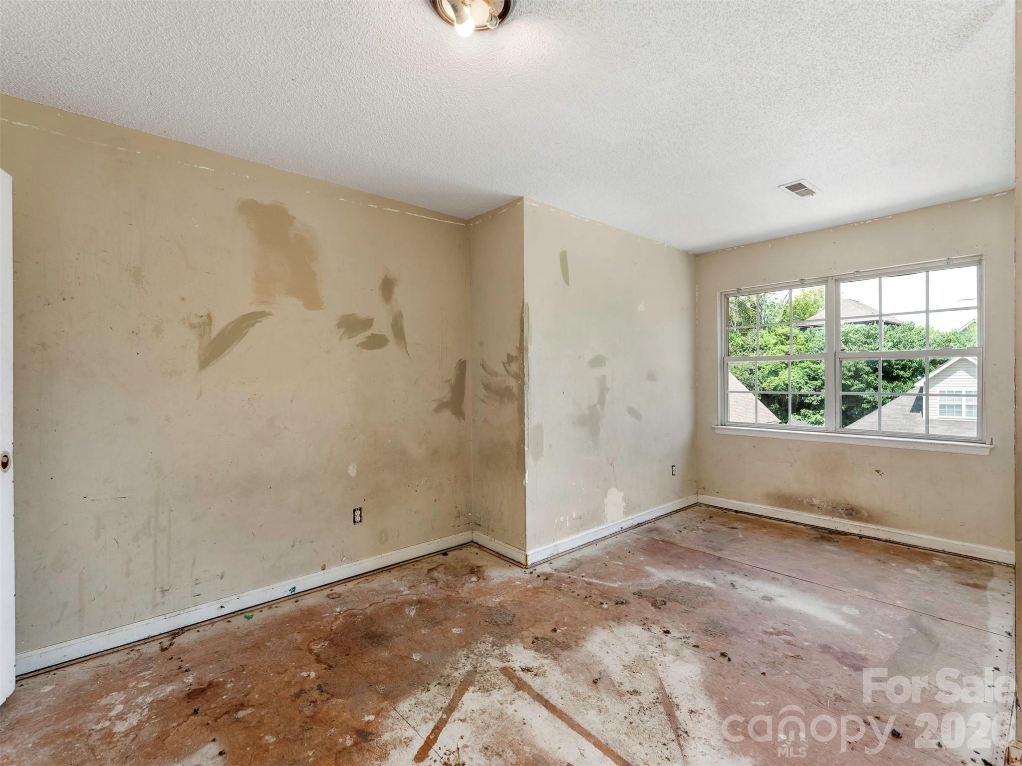 427 Katonah Avenue Property Photo 19