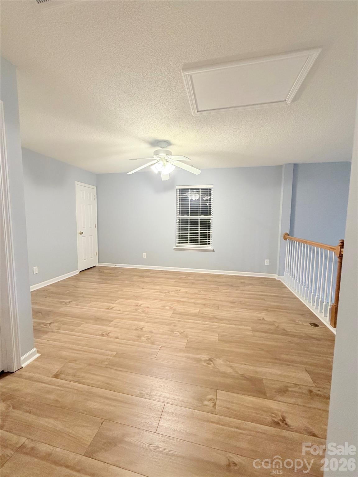 2716 Rozzelles Landing Drive Property Photo 14