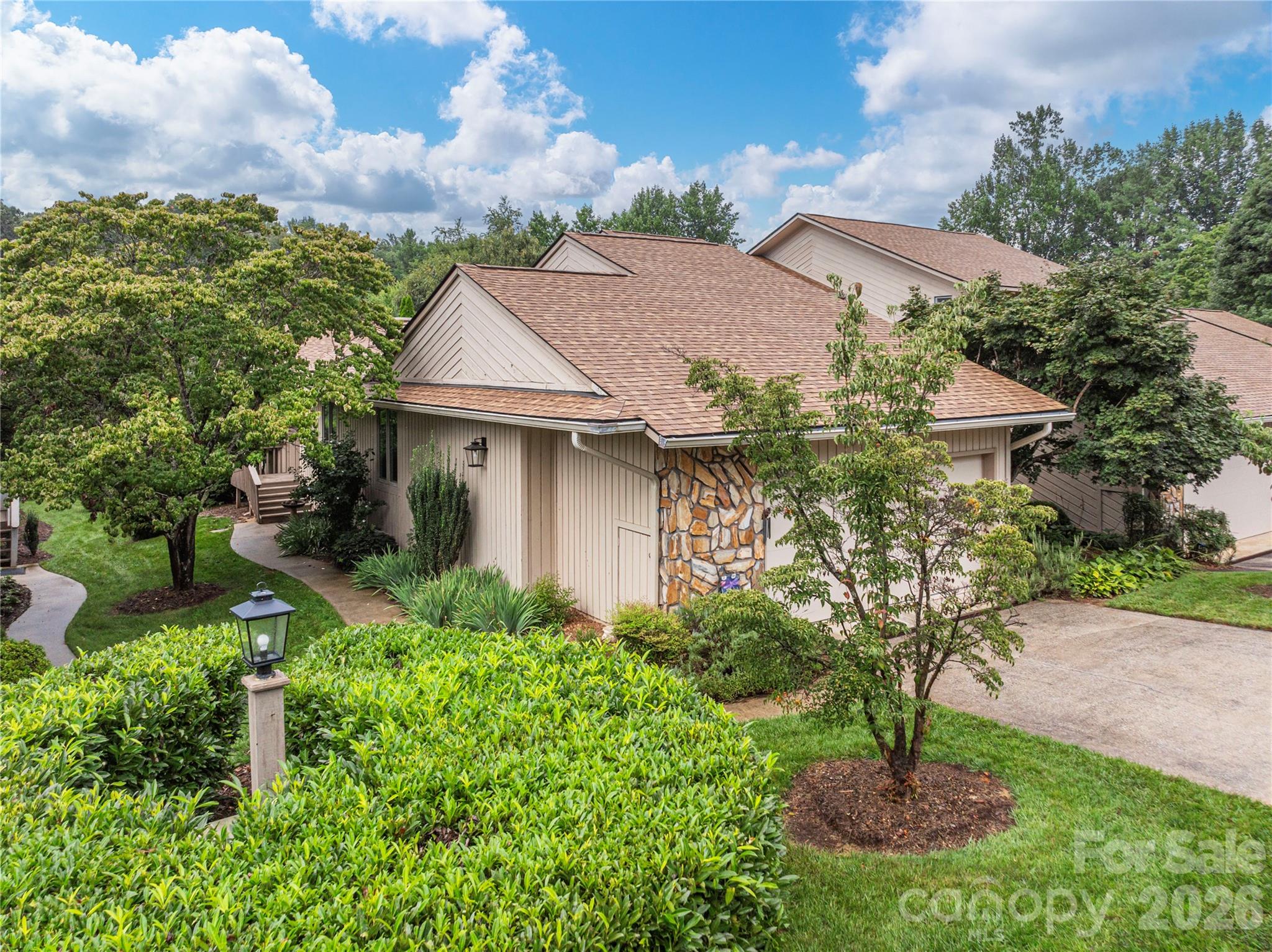 121 Deerlake Drive Property Photo 1