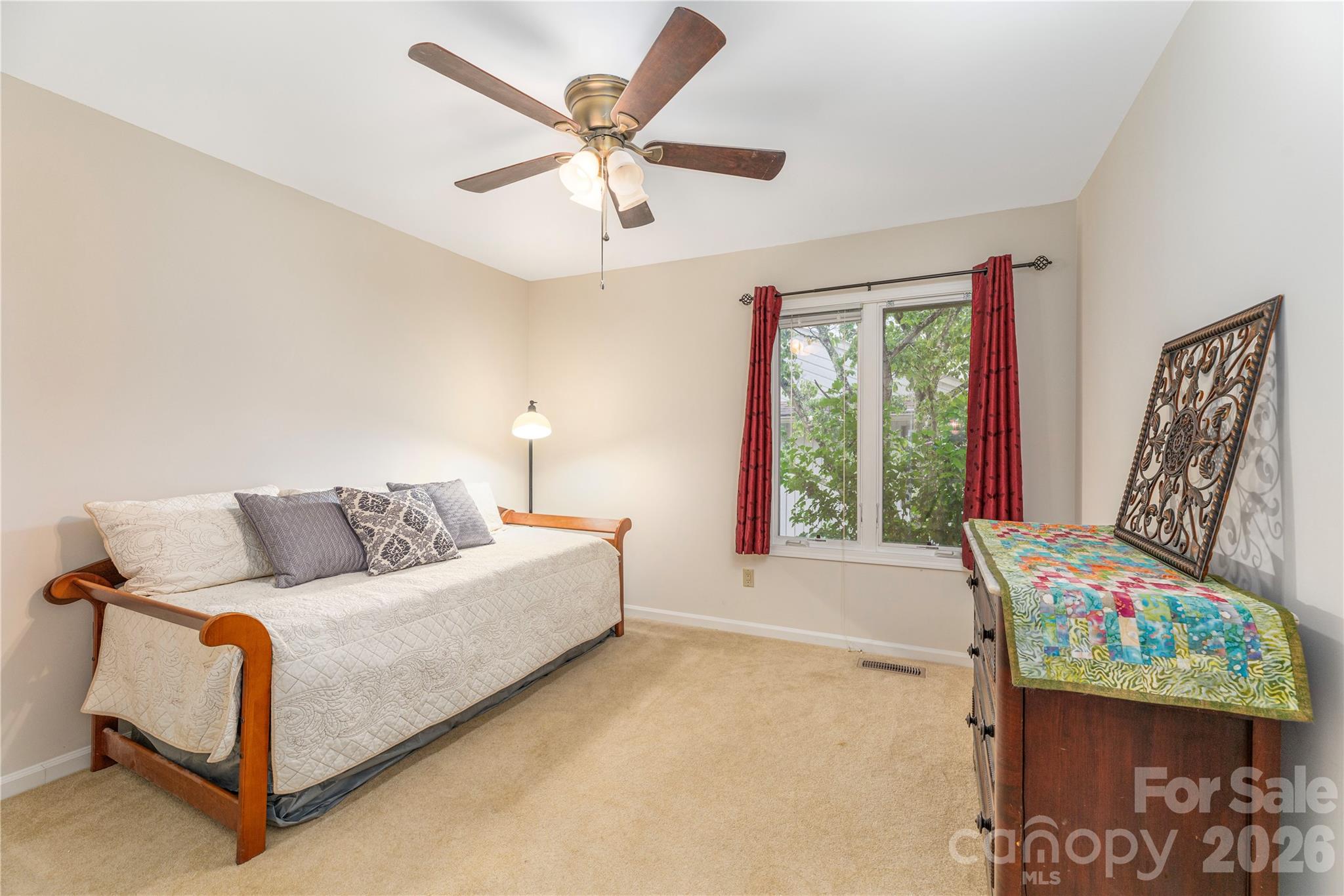 121 Deerlake Drive Property Photo 14