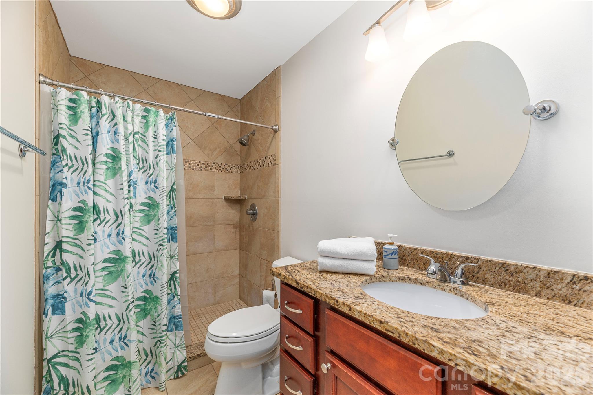121 Deerlake Drive Property Photo 15