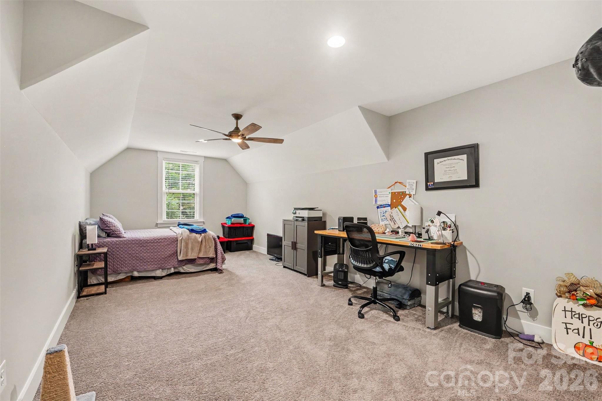 496 Bellingshire Drive Property Photo 32