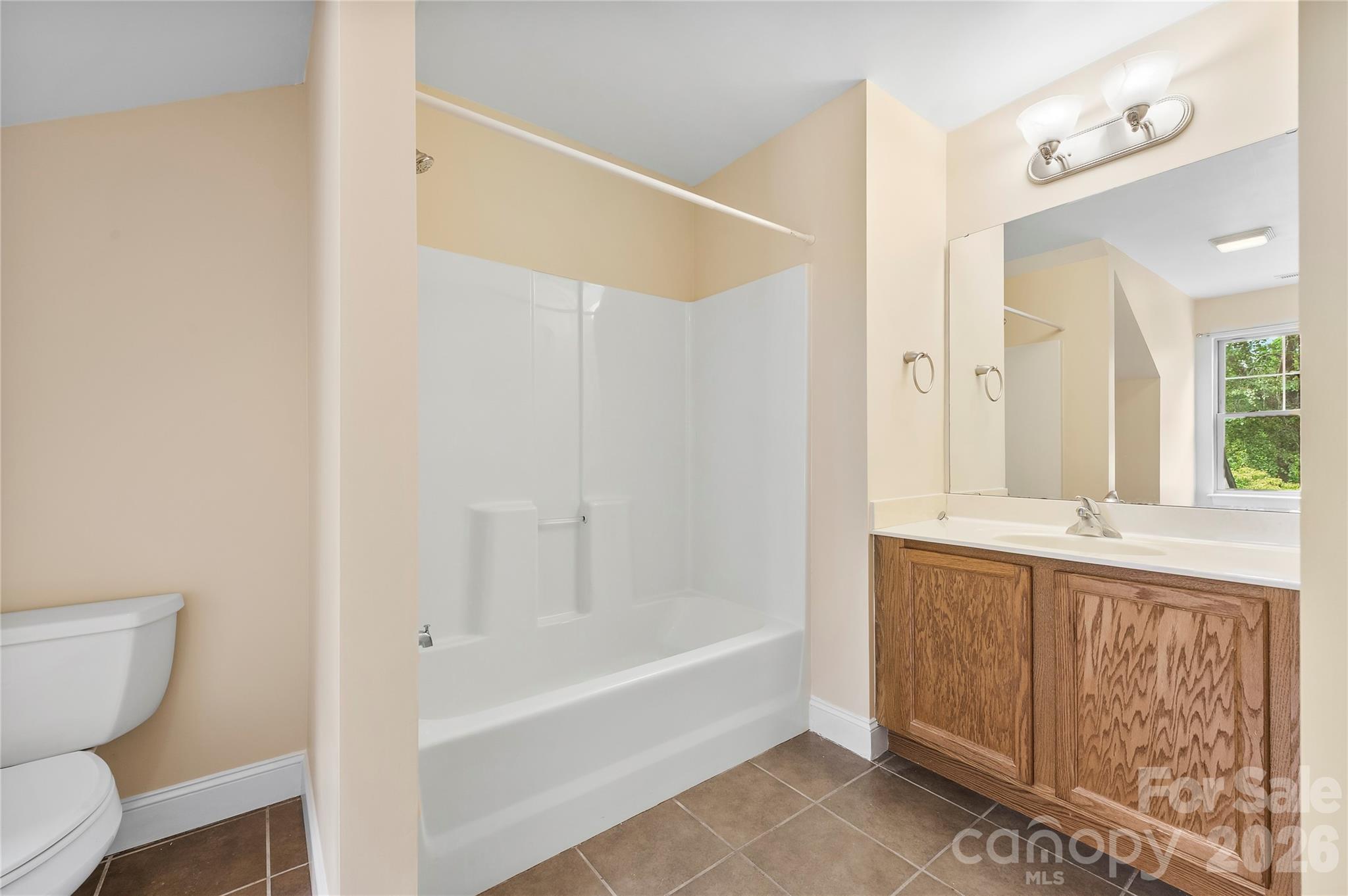 156 B Wash Creek Drive Property Photo 25