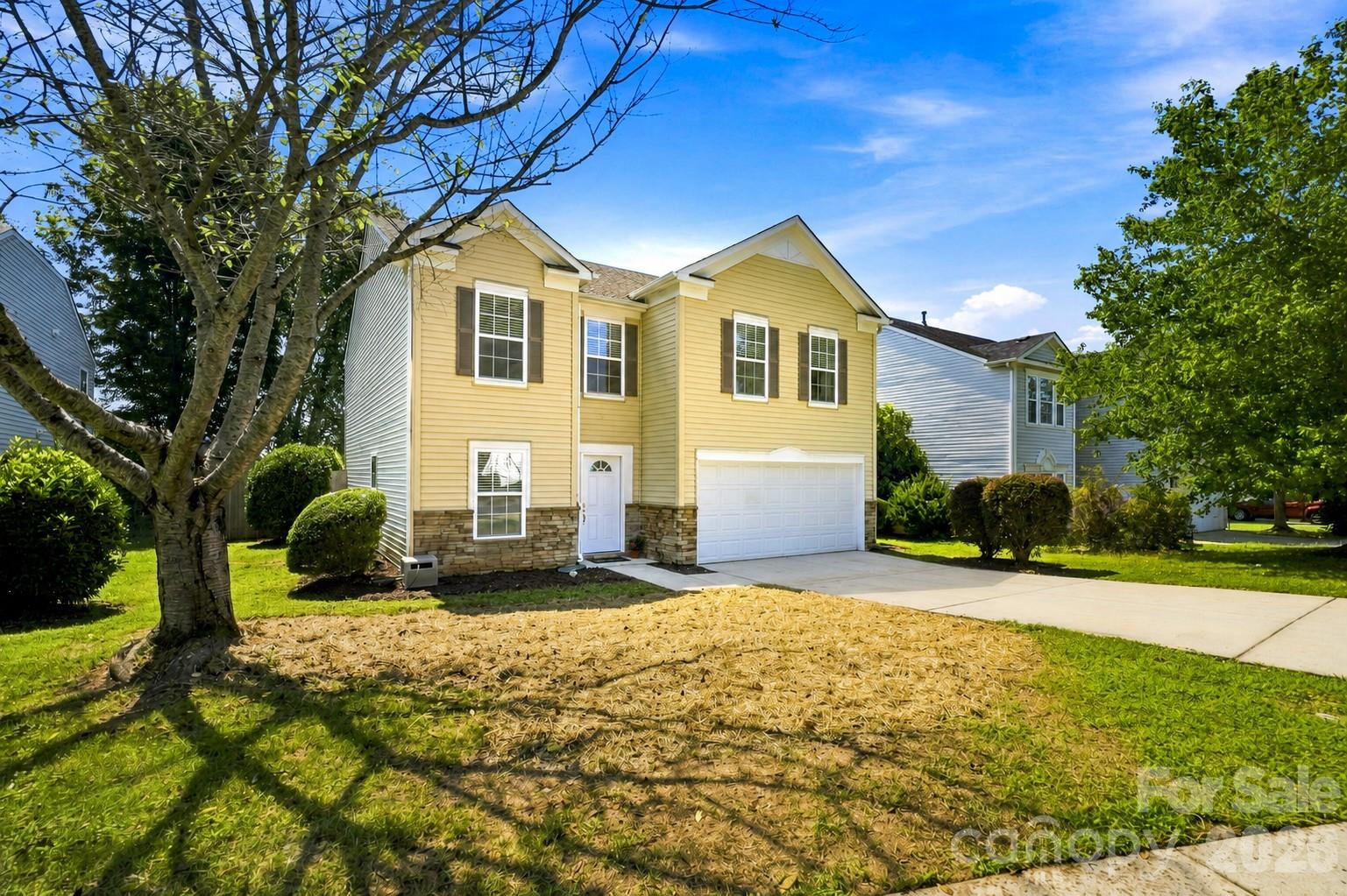 117 Farm Springs Drive Property Photo 1