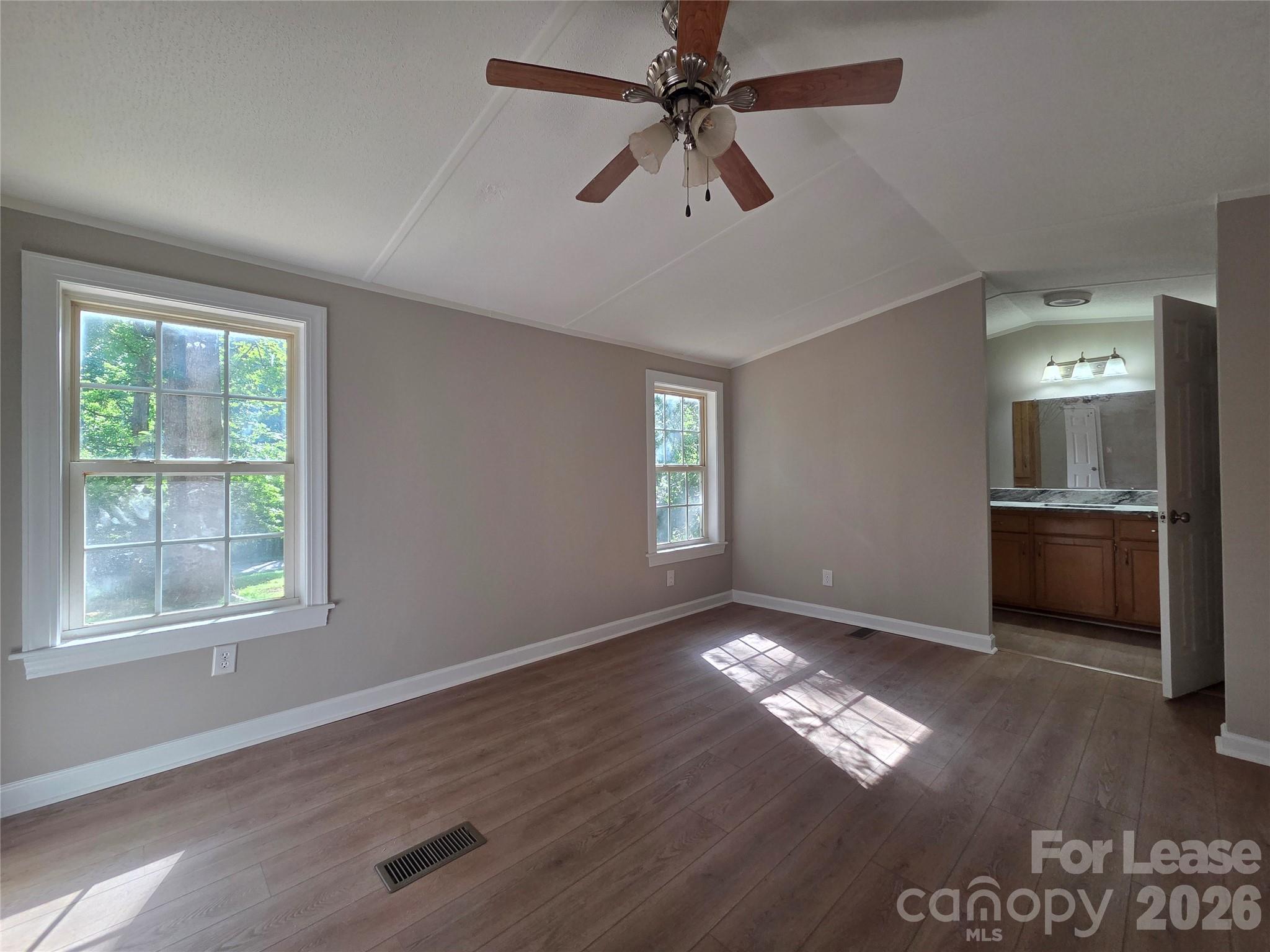 1361 Regal Oaks Lane Property Photo 7