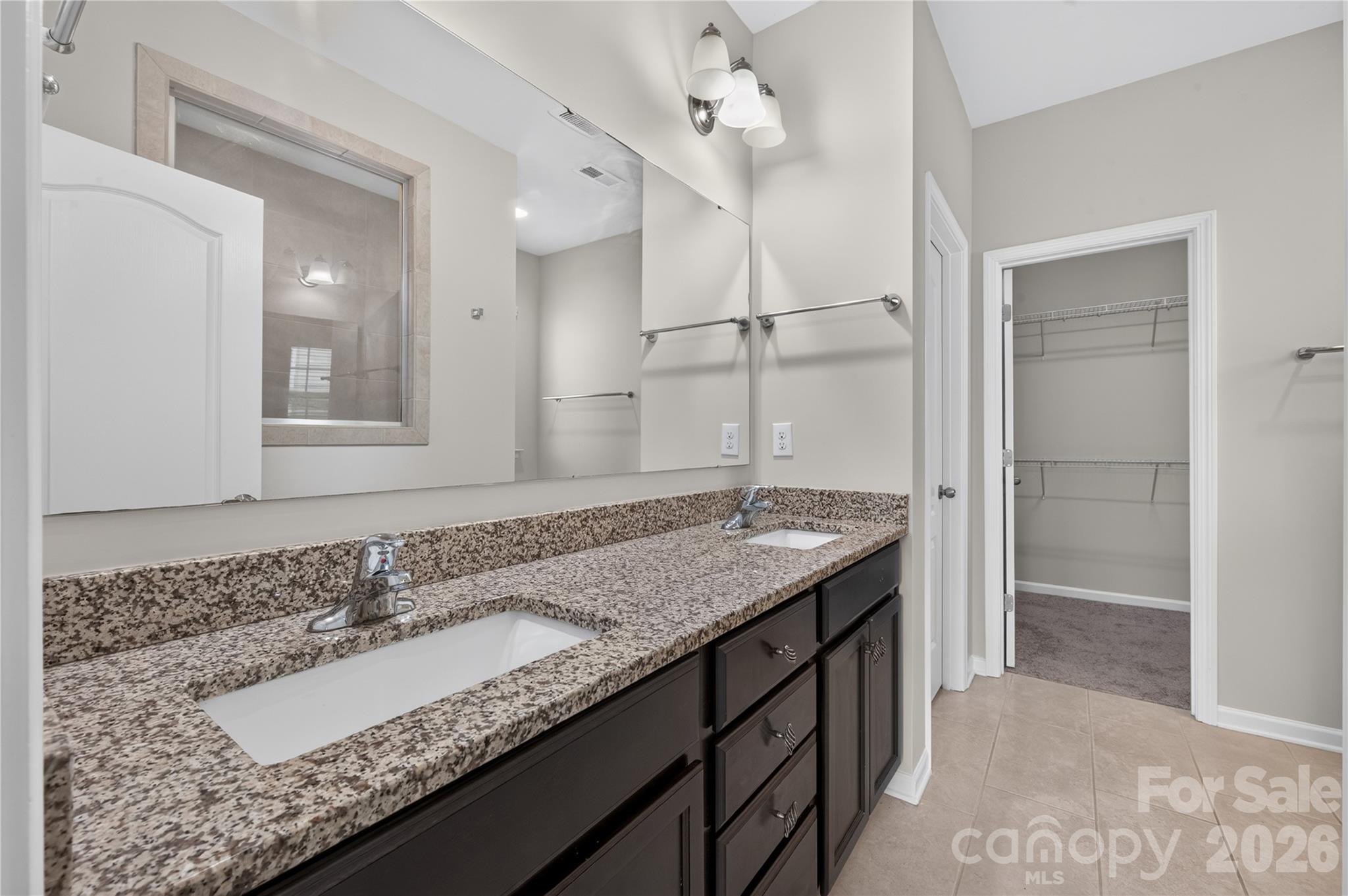 5077 Waterloo Drive Property Photo 16