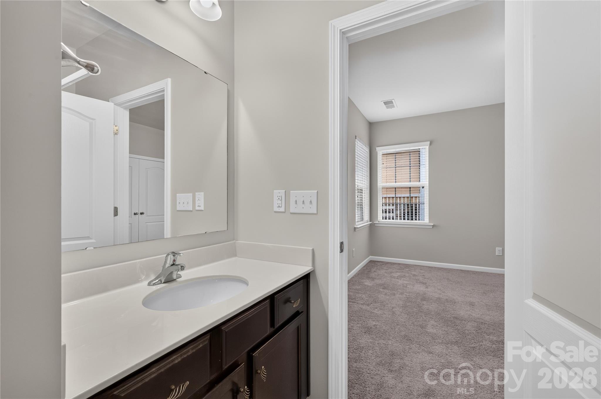 5077 Waterloo Drive Property Photo 25