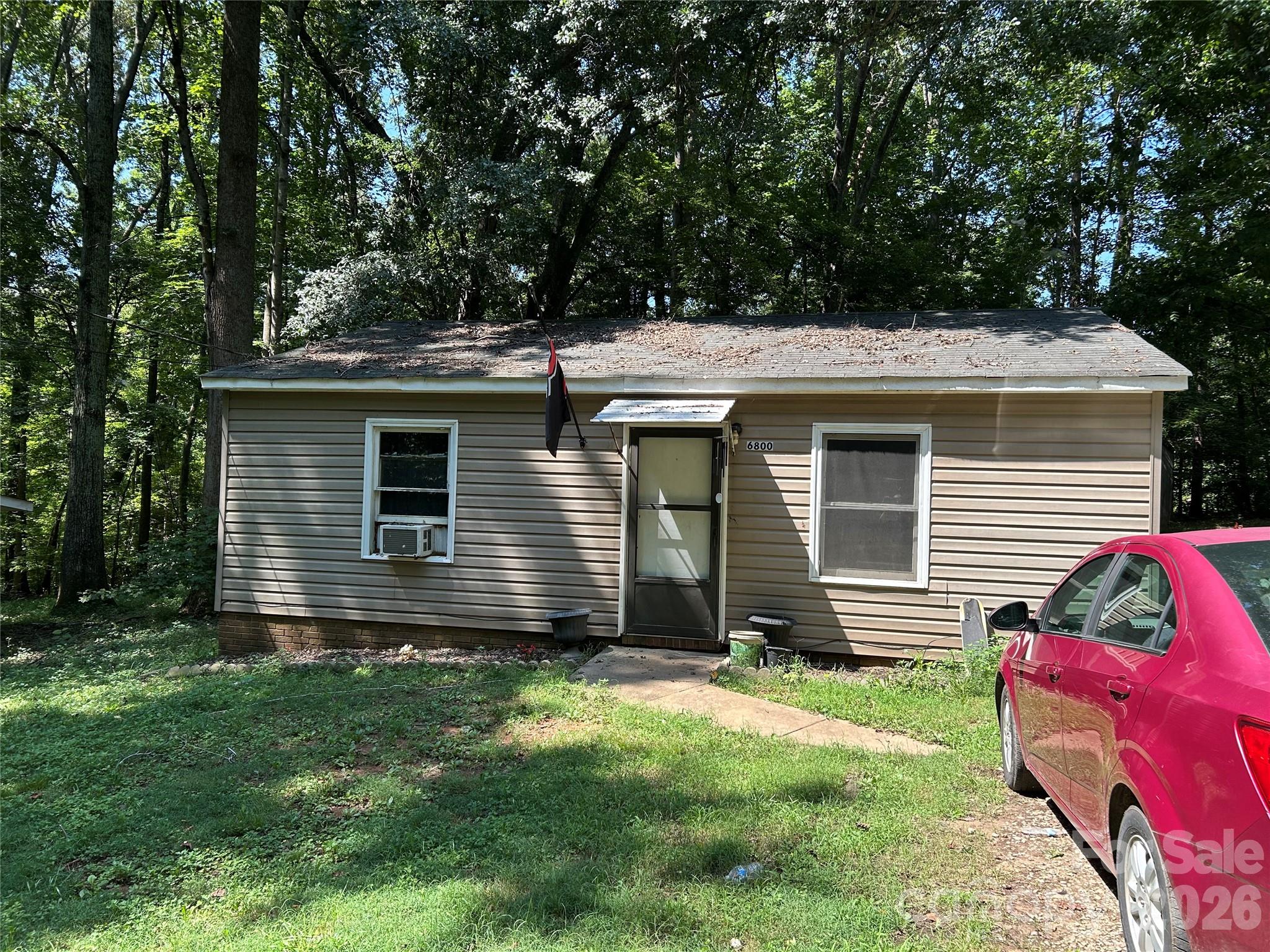 6800 Glover Lane Property Photo 1